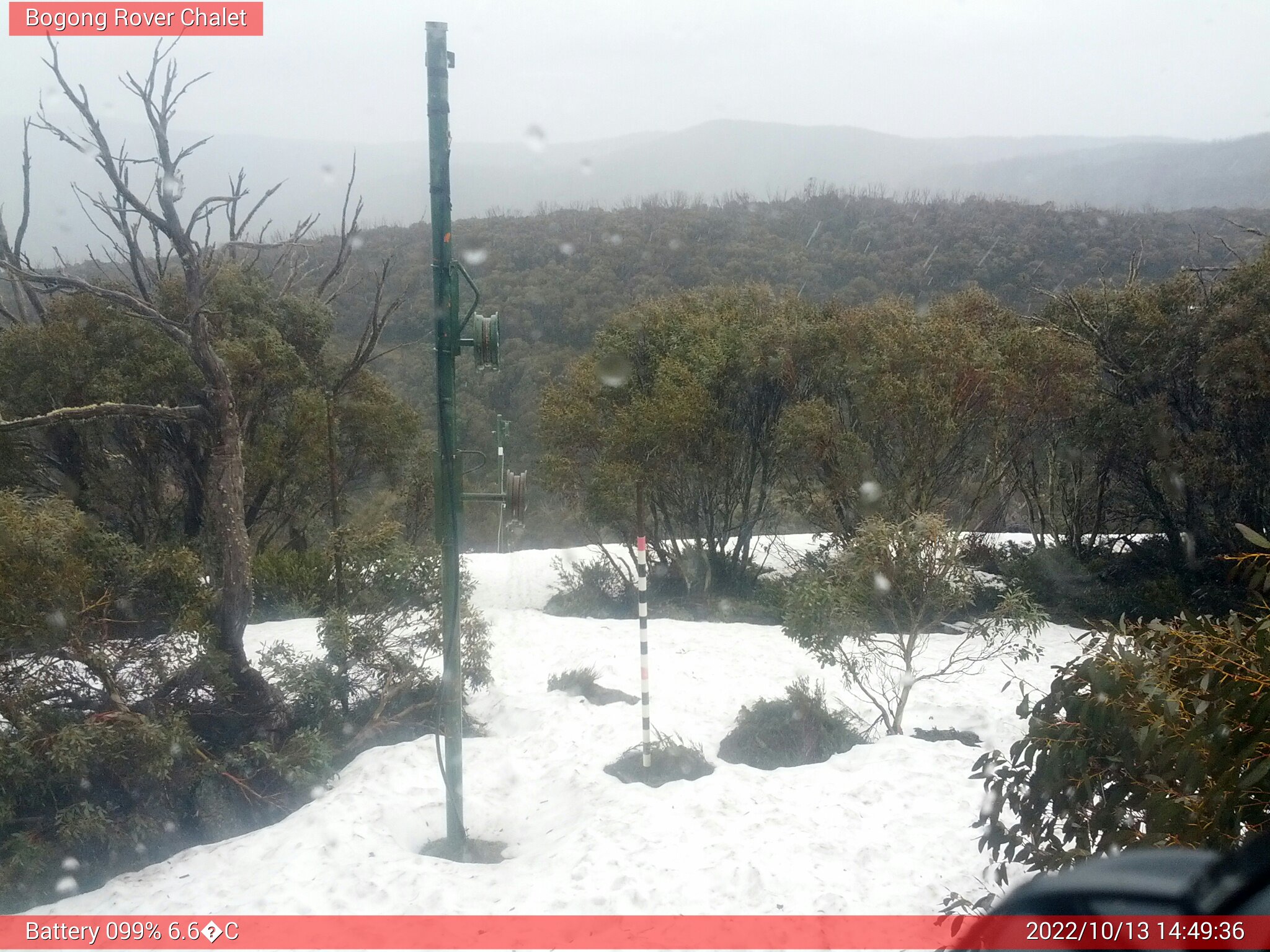 Bogong Web Cam 2:49pm Thursday 13th of October 2022