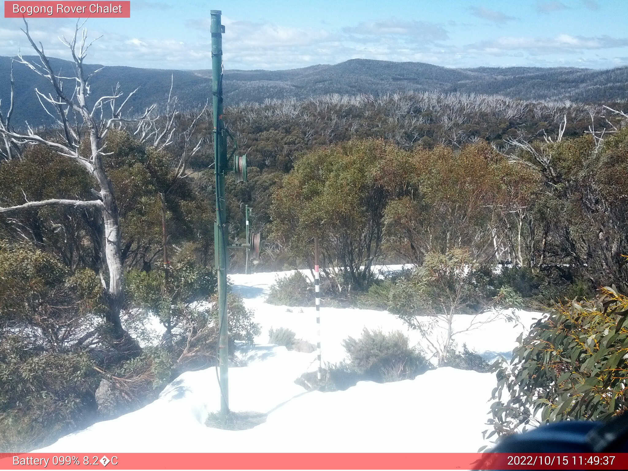 Bogong Web Cam 11:49am Saturday 15th of October 2022