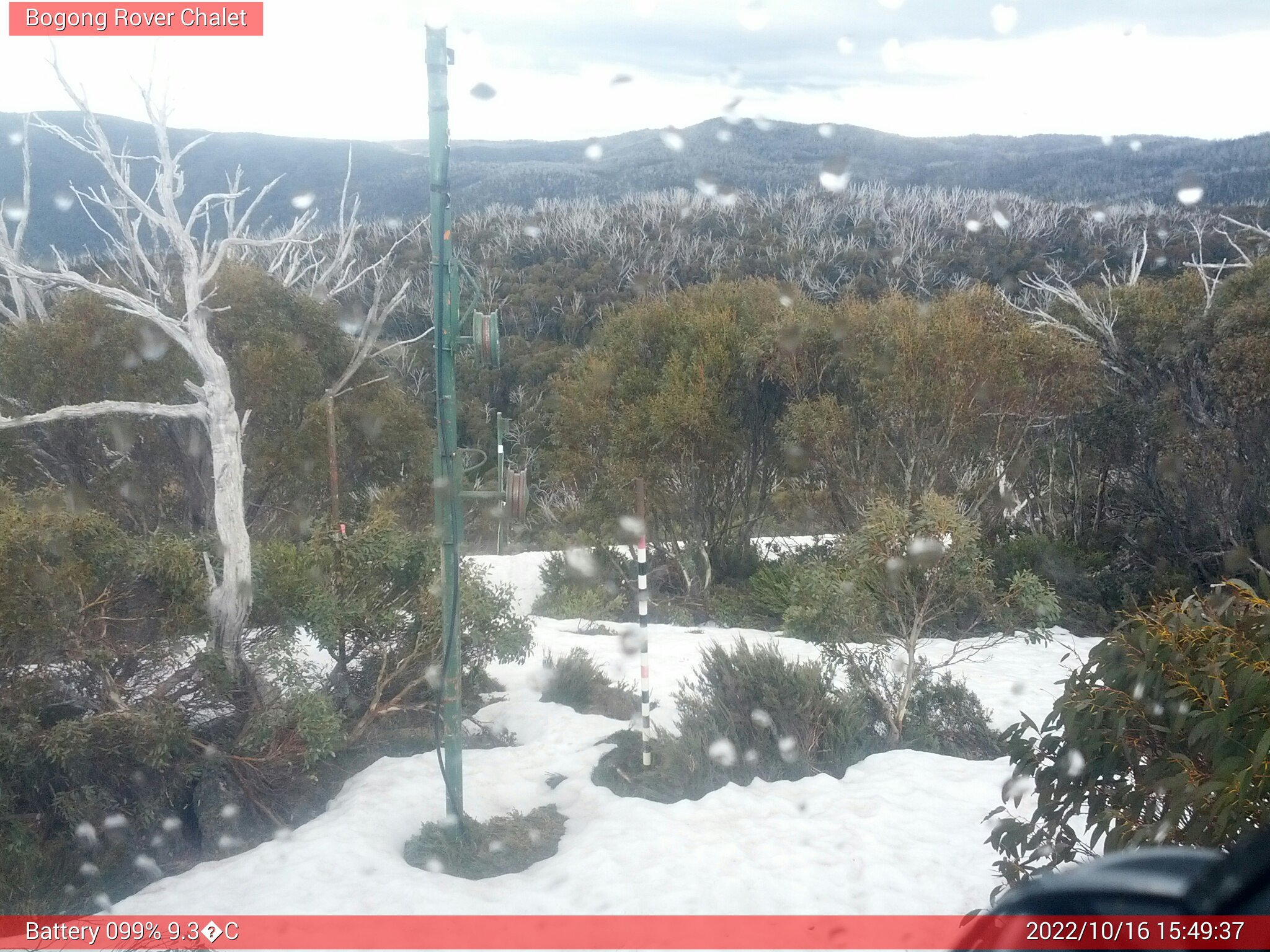 Bogong Web Cam 3:49pm Sunday 16th of October 2022