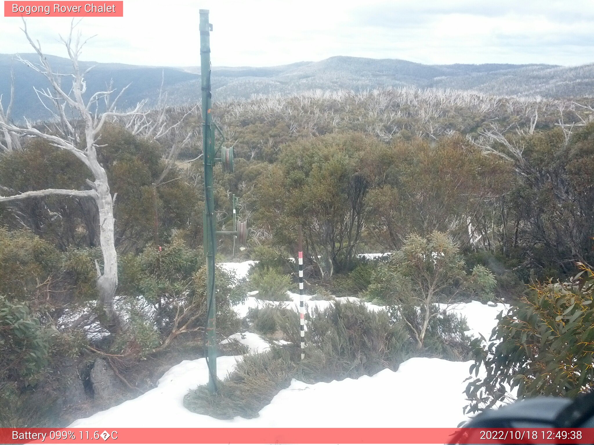 Bogong Web Cam 12:49pm Tuesday 18th of October 2022