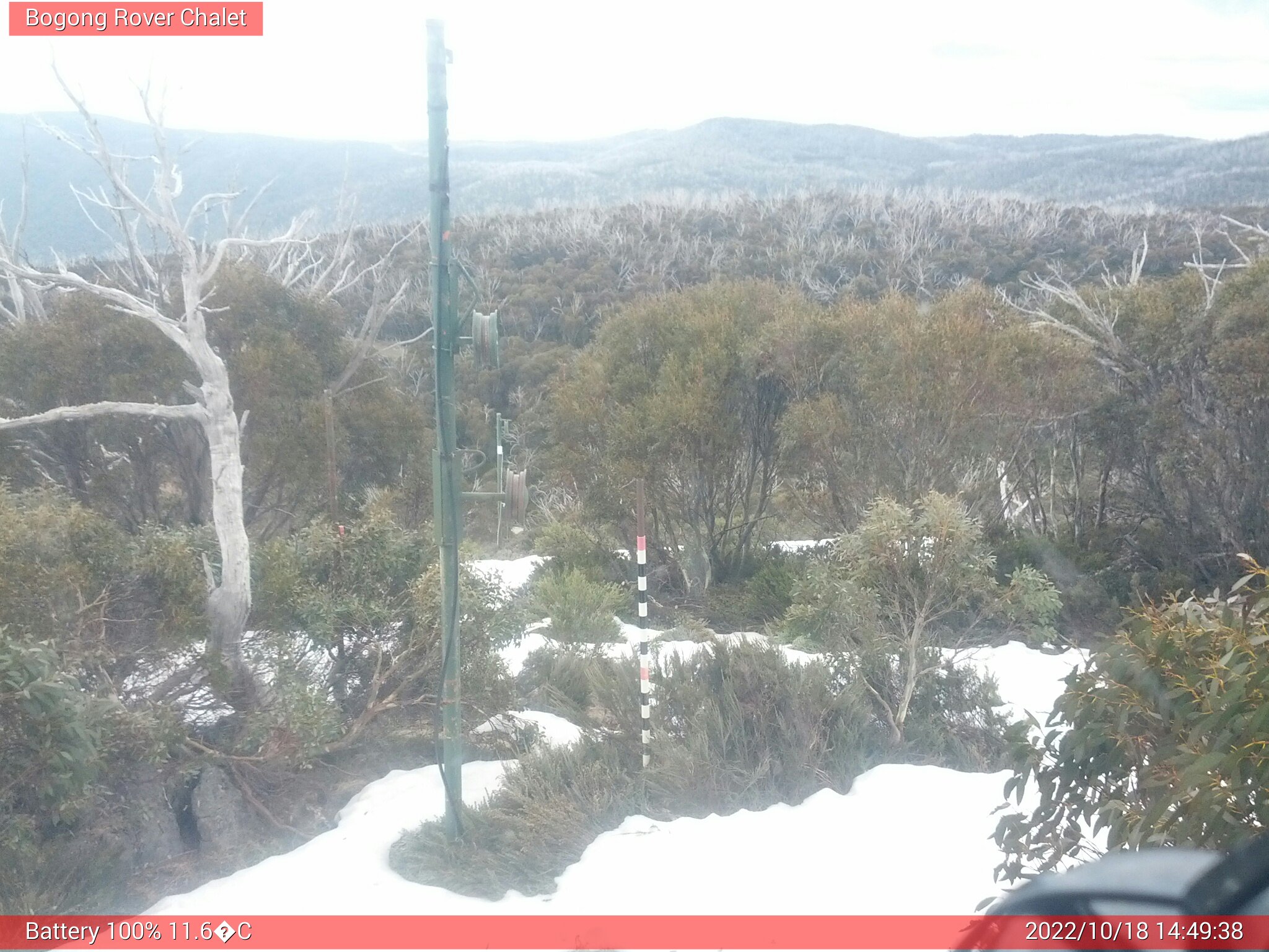 Bogong Web Cam 2:49pm Tuesday 18th of October 2022