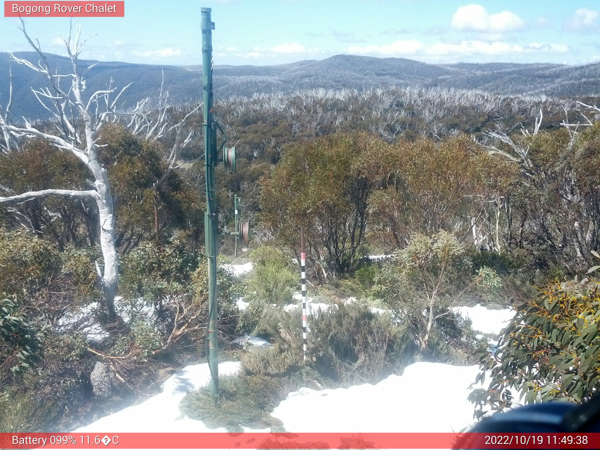 Bogong Web Cam 11:49am Wednesday 19th of October 2022