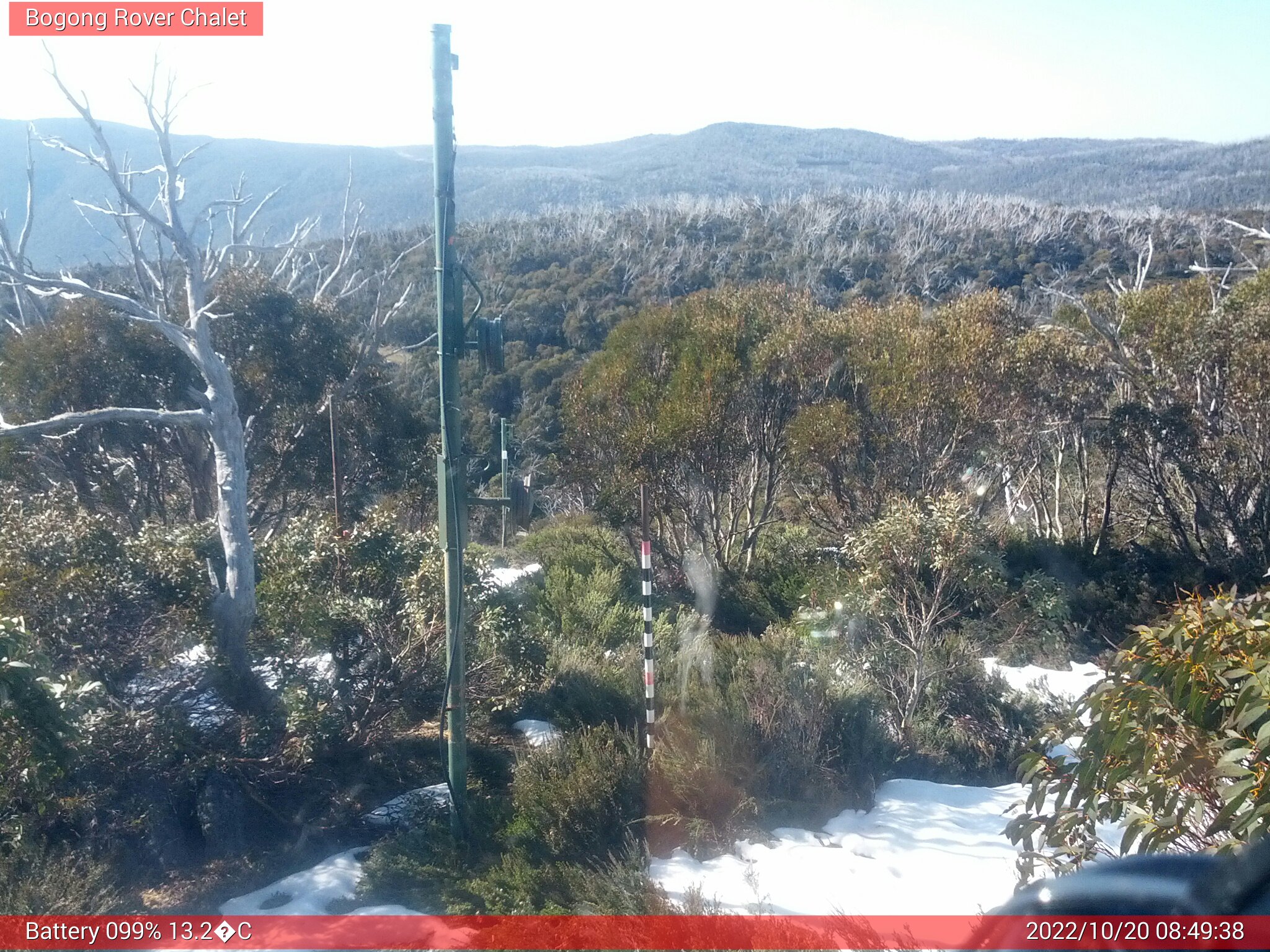 Bogong Web Cam 8:49am Thursday 20th of October 2022