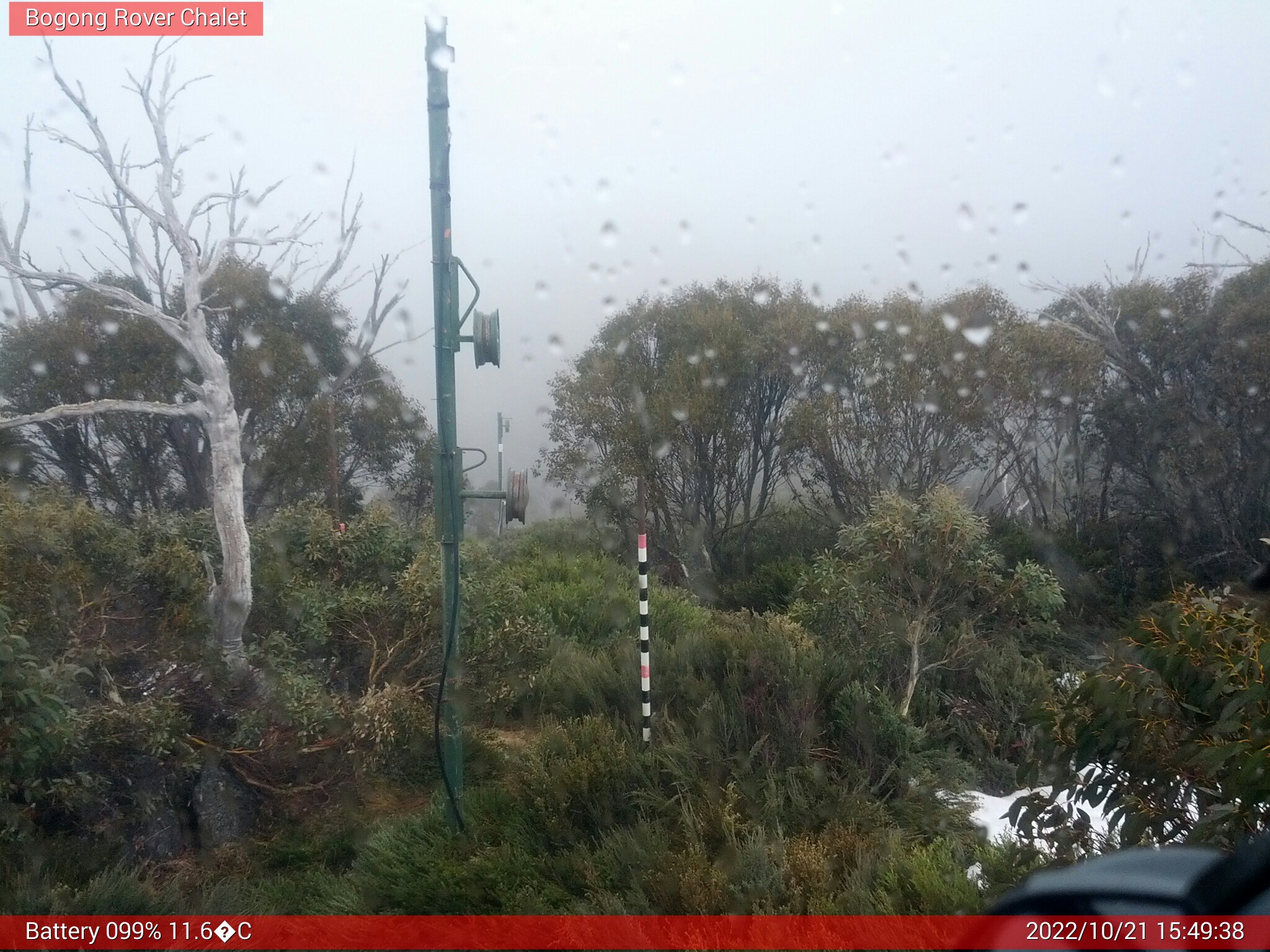 Bogong Web Cam 3:49pm Friday 21st of October 2022