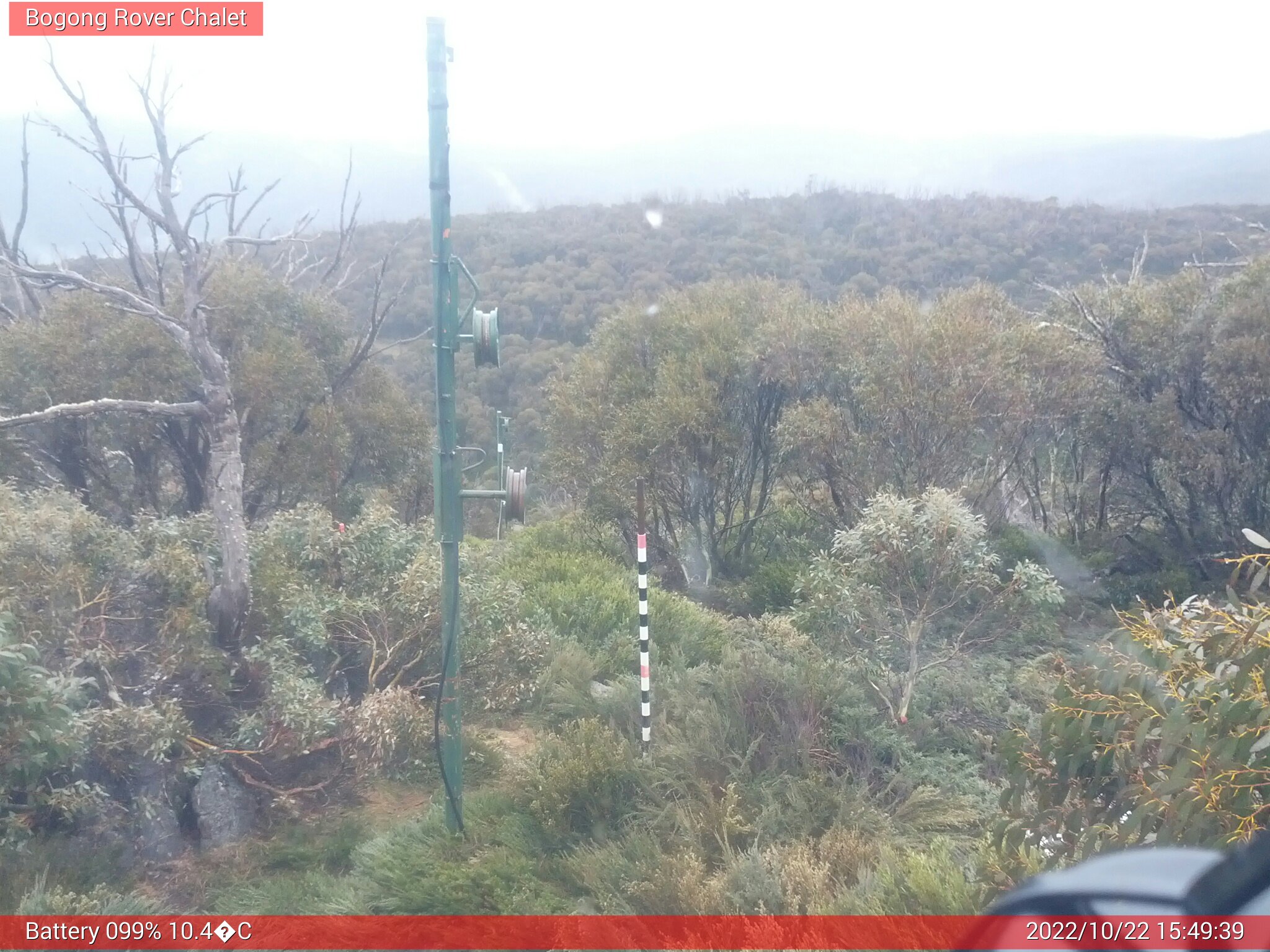 Bogong Web Cam 3:49pm Saturday 22nd of October 2022