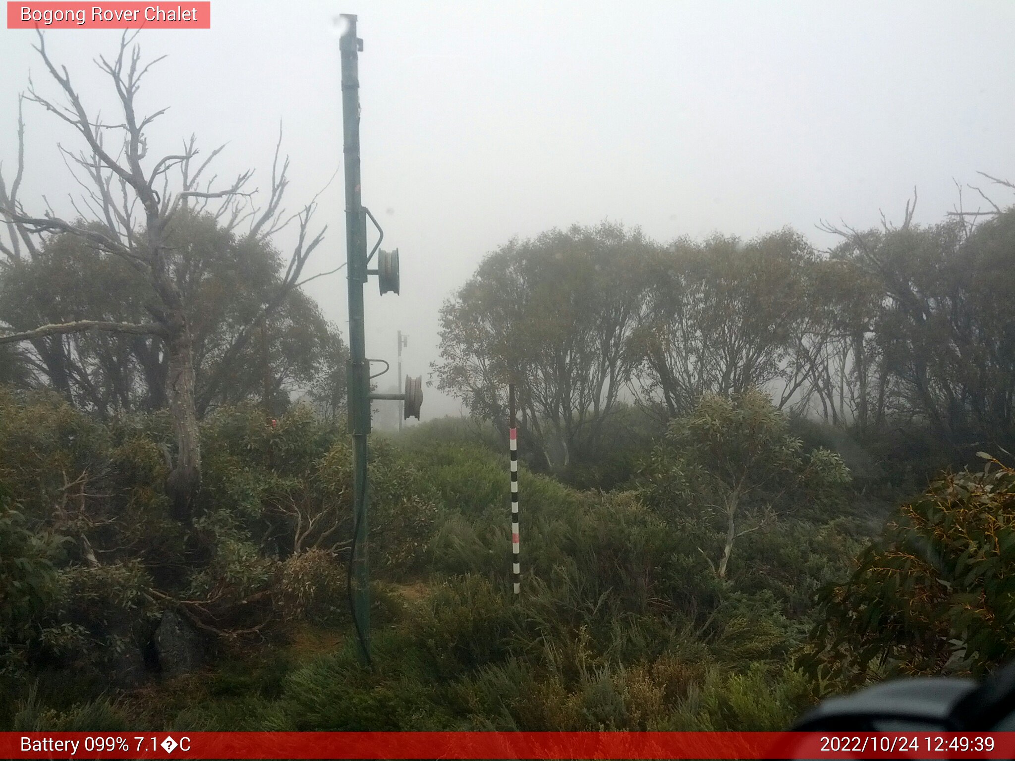 Bogong Web Cam 12:49pm Monday 24th of October 2022