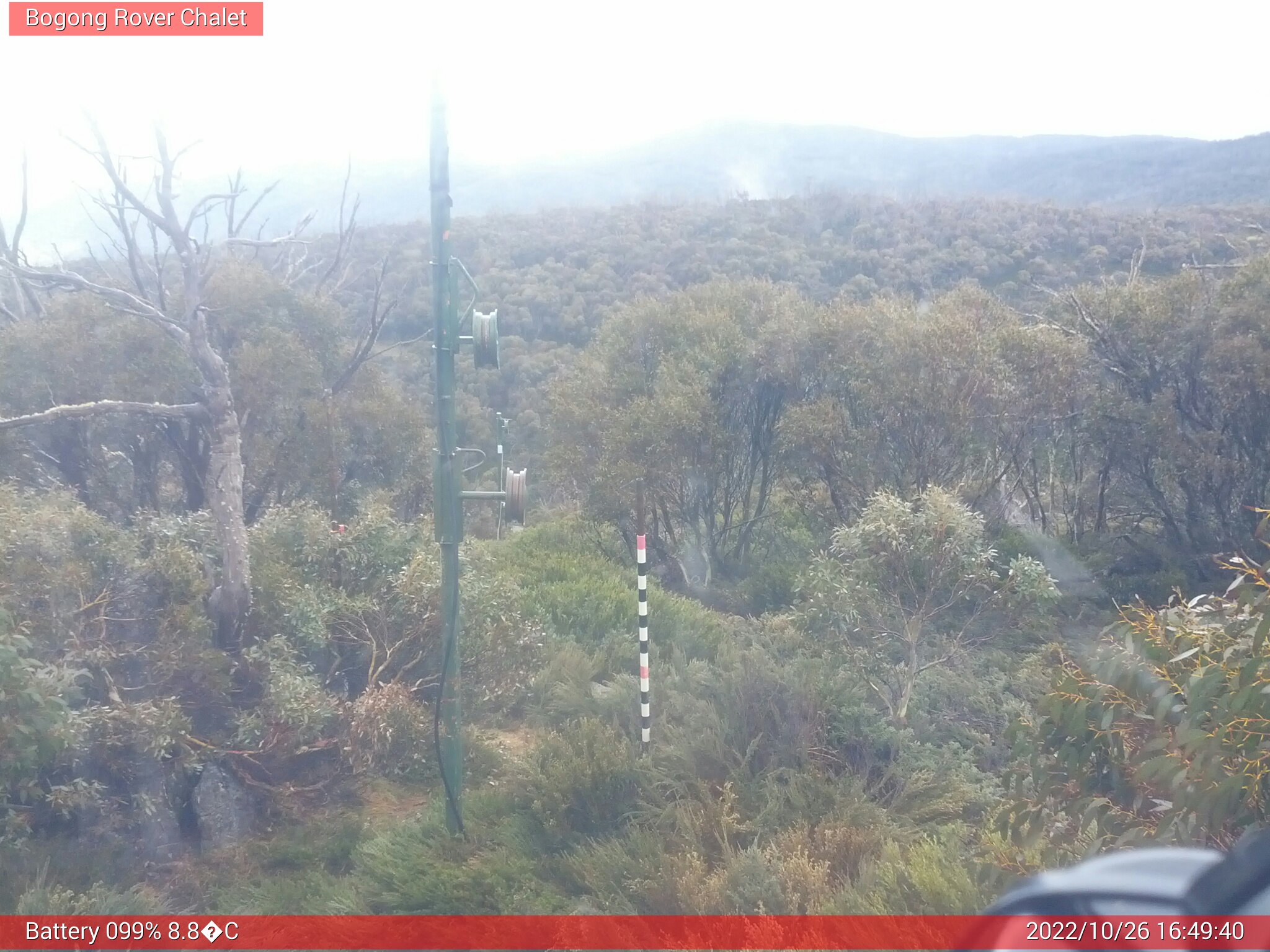 Bogong Web Cam 4:49pm Wednesday 26th of October 2022