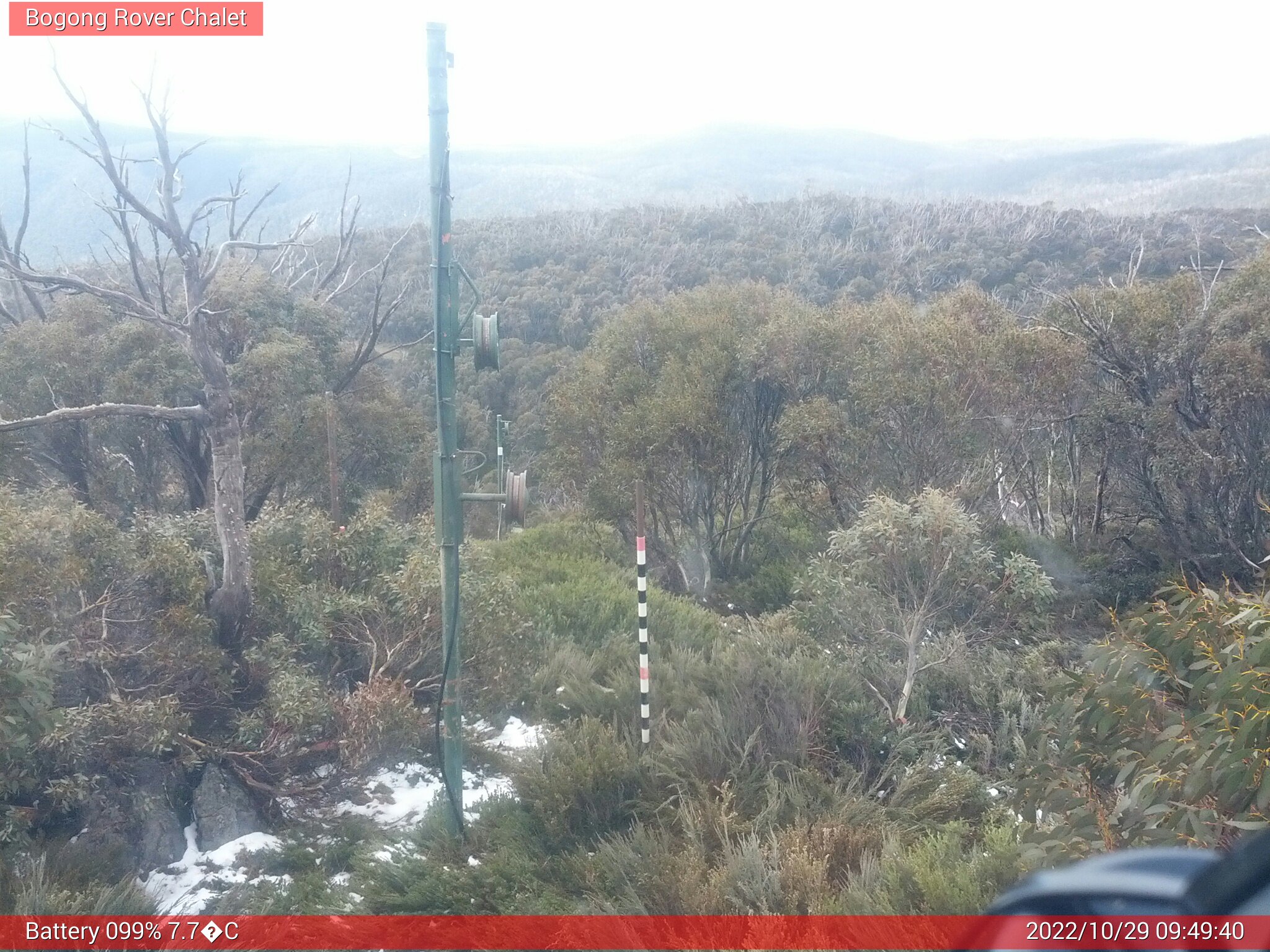 Bogong Web Cam 9:49am Saturday 29th of October 2022