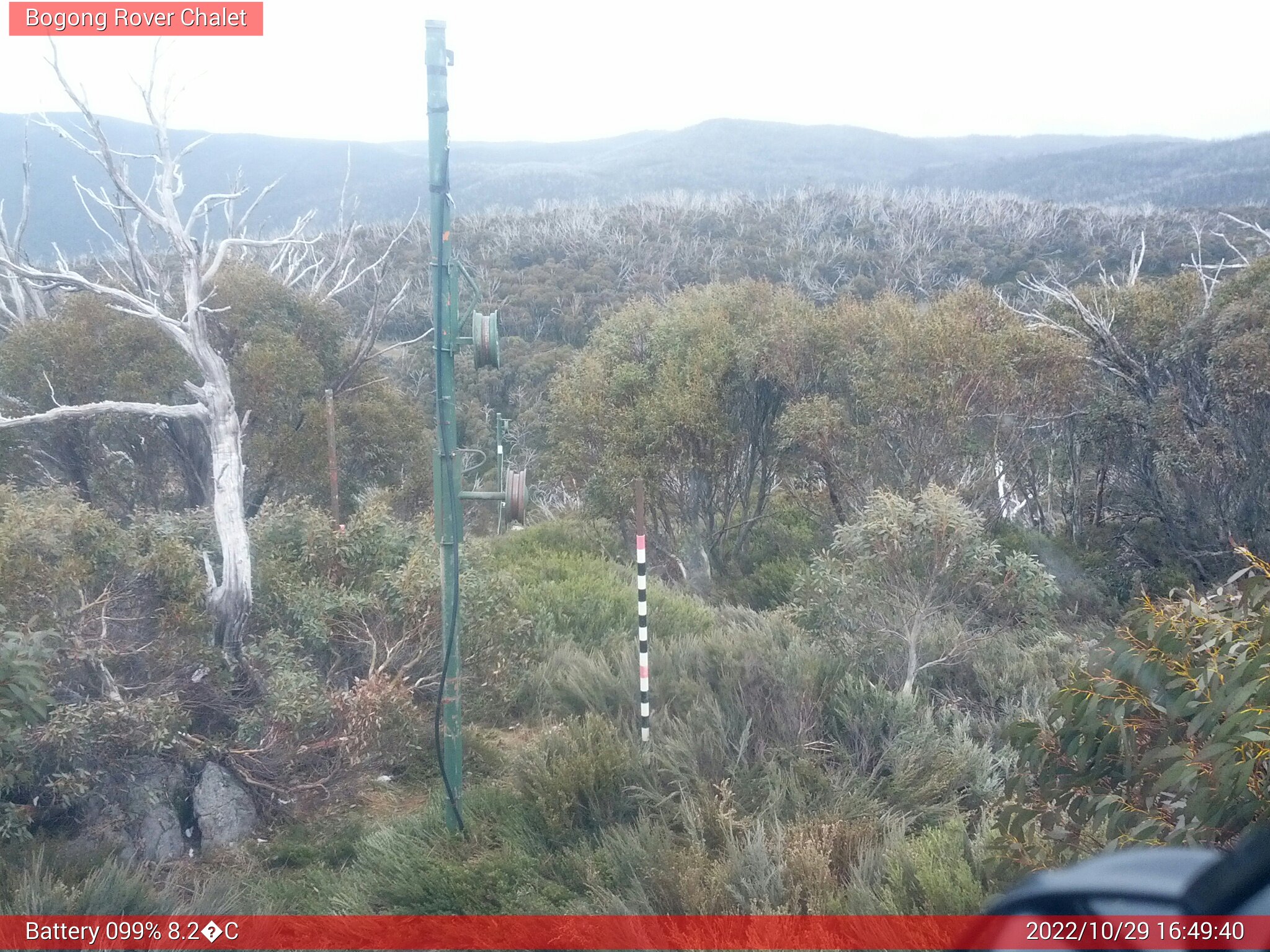 Bogong Web Cam 4:49pm Saturday 29th of October 2022