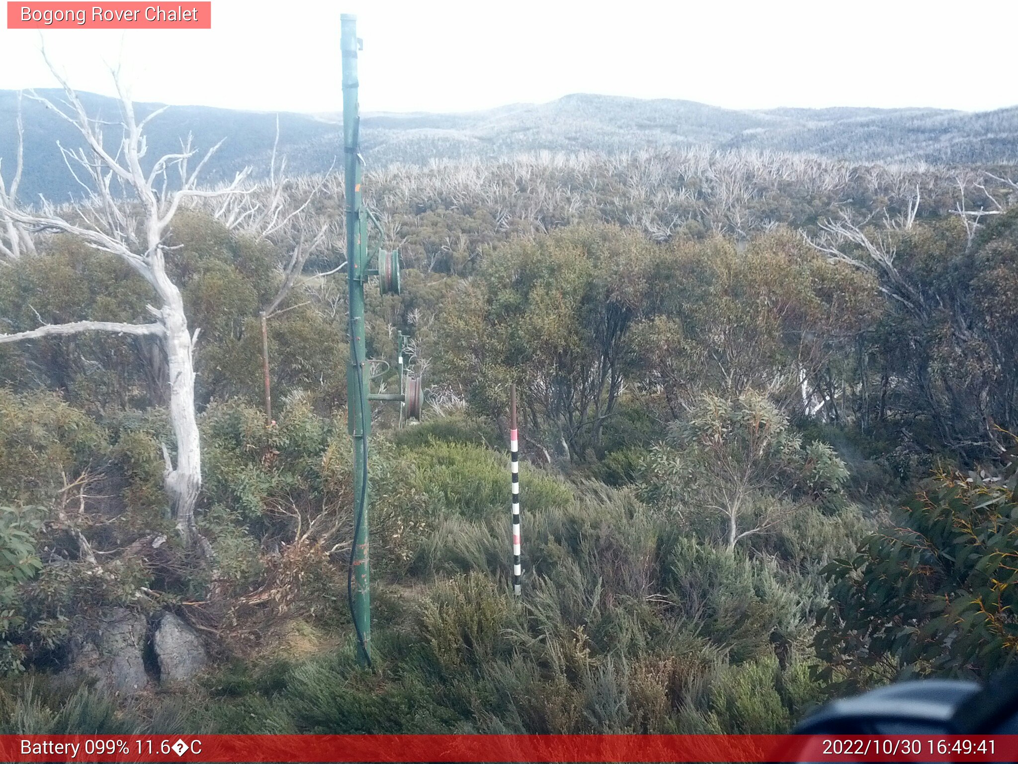 Bogong Web Cam 4:49pm Sunday 30th of October 2022