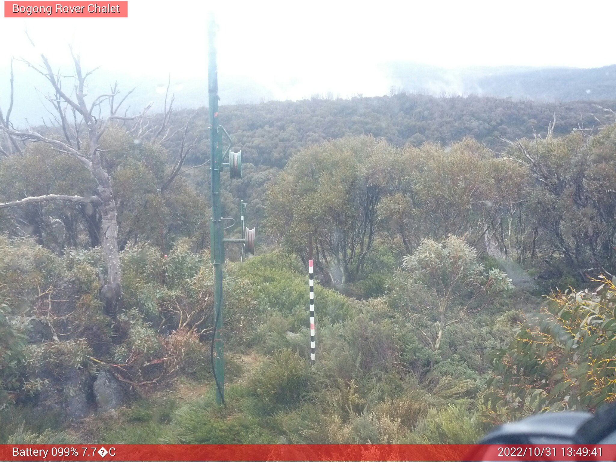 Bogong Web Cam 1:49pm Monday 31st of October 2022