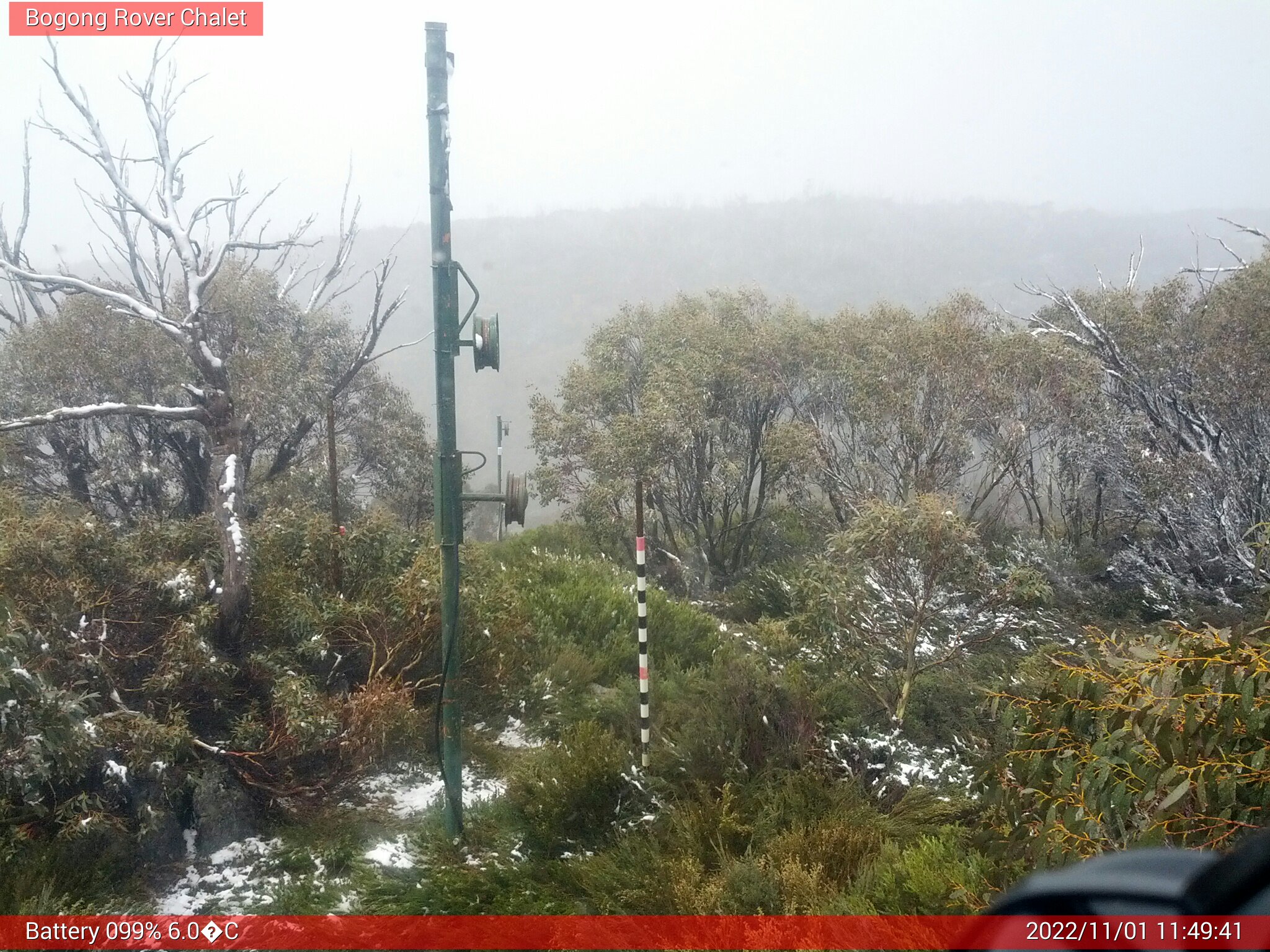 Bogong Web Cam 11:49am Tuesday 1st of November 2022