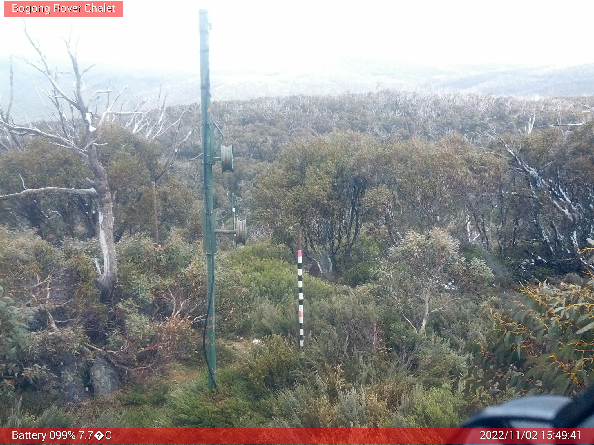 Bogong Web Cam 3:49pm Wednesday 2nd of November 2022