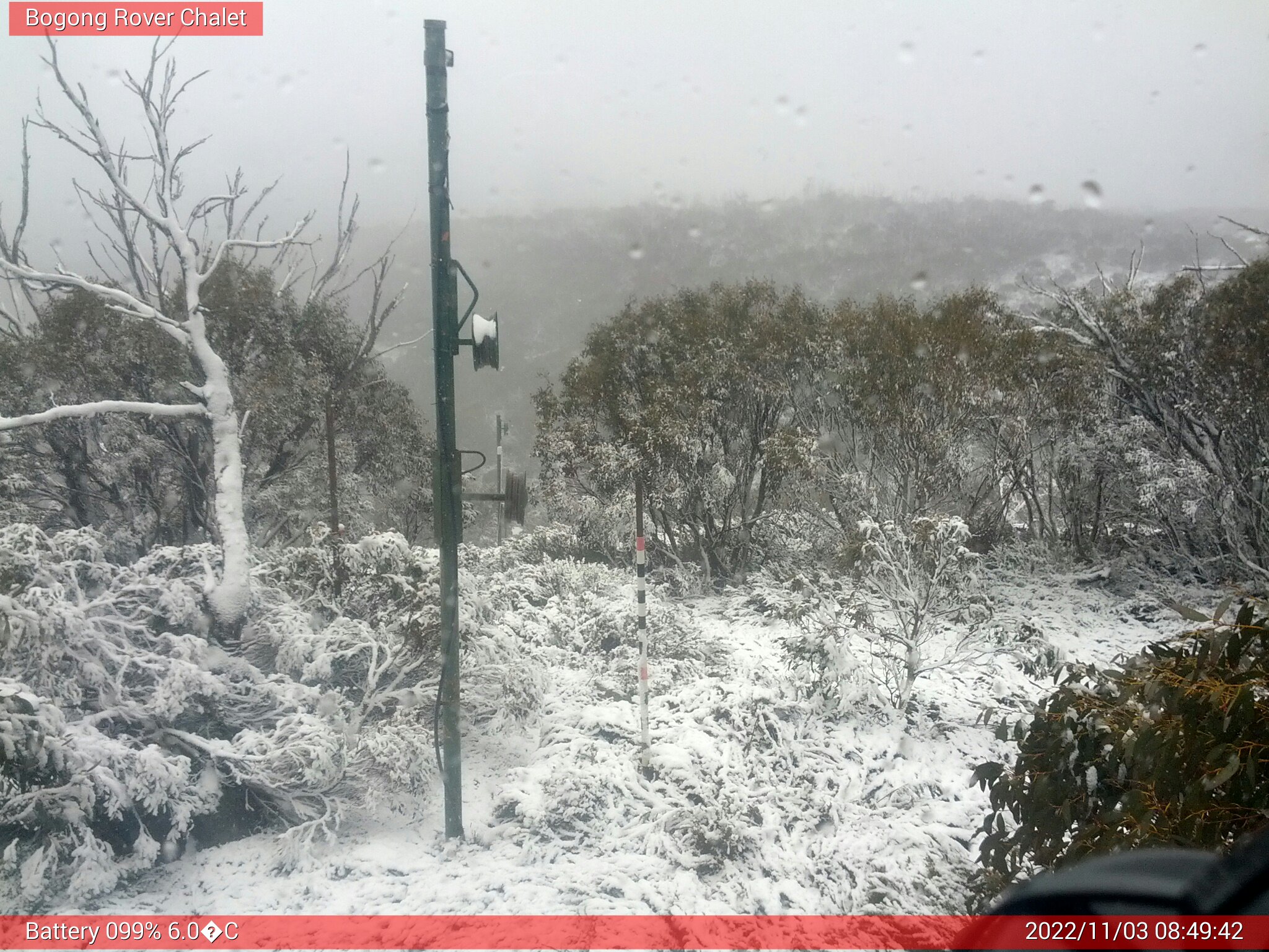 Bogong Web Cam 8:49am Thursday 3rd of November 2022