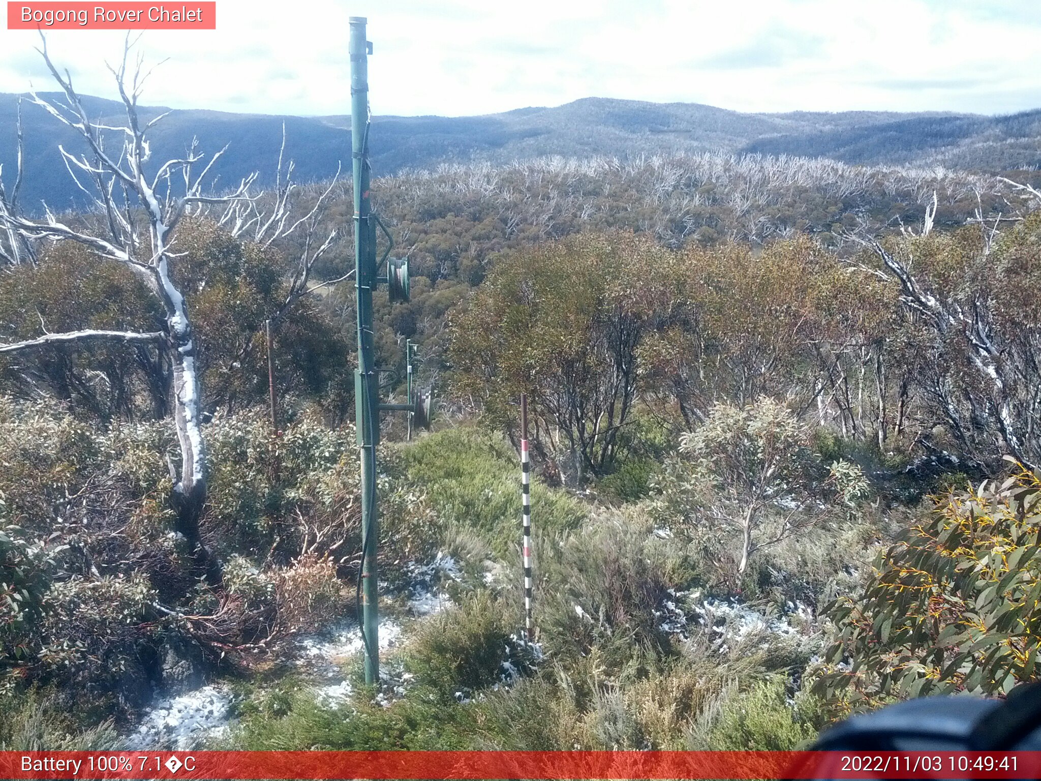 Bogong Web Cam 10:49am Thursday 3rd of November 2022