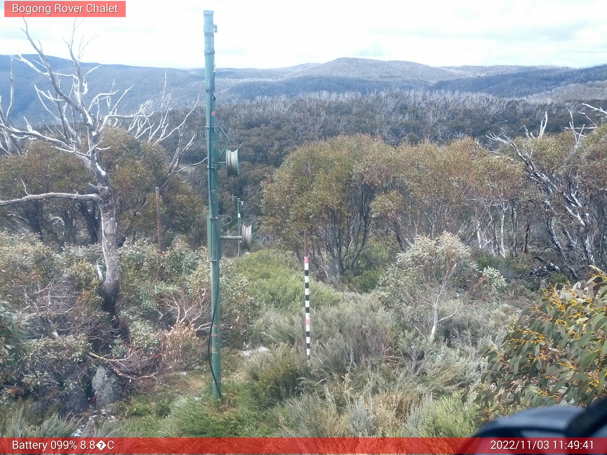 Bogong Web Cam 11:49am Thursday 3rd of November 2022