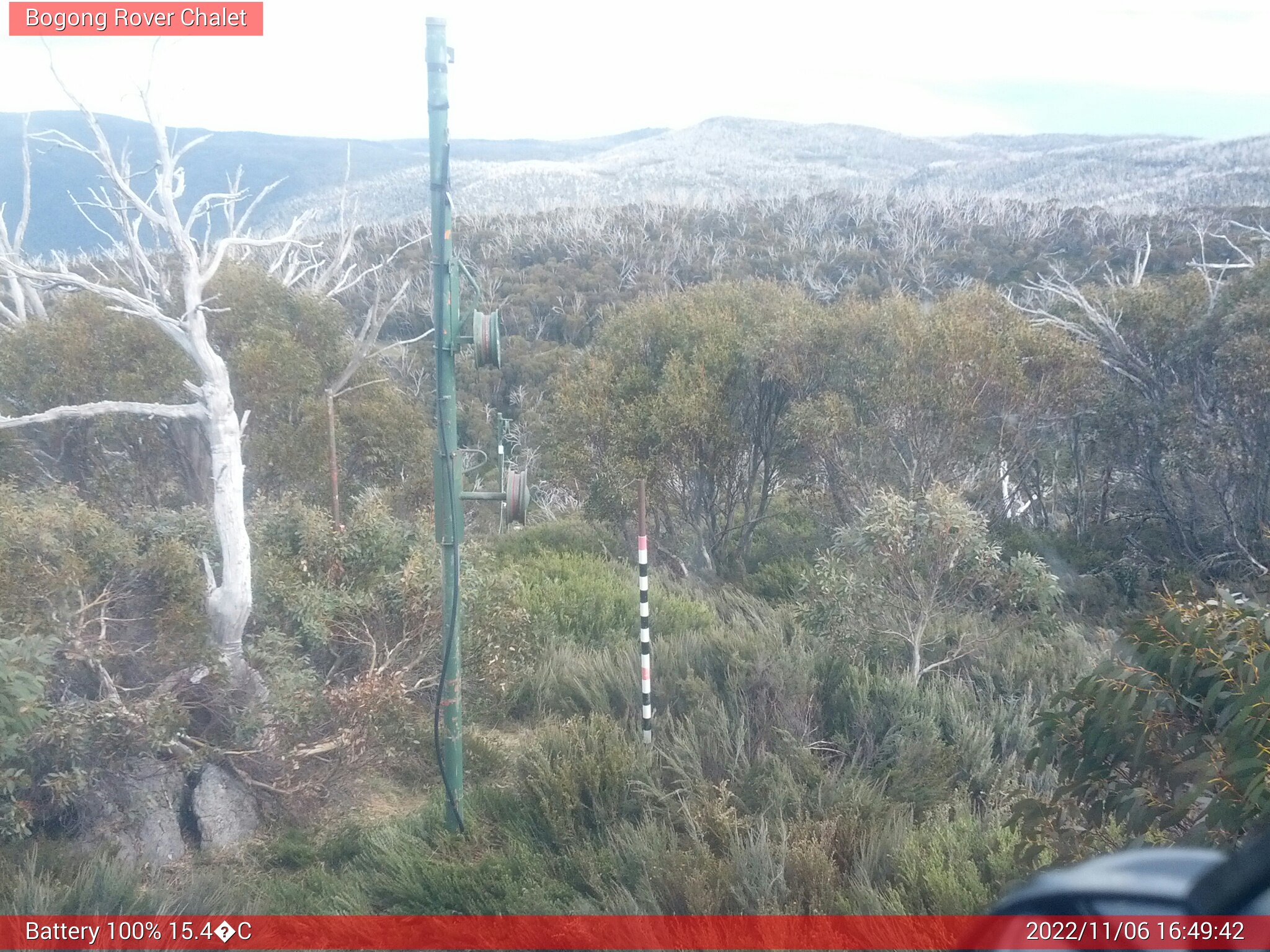 Bogong Web Cam 4:49pm Sunday 6th of November 2022