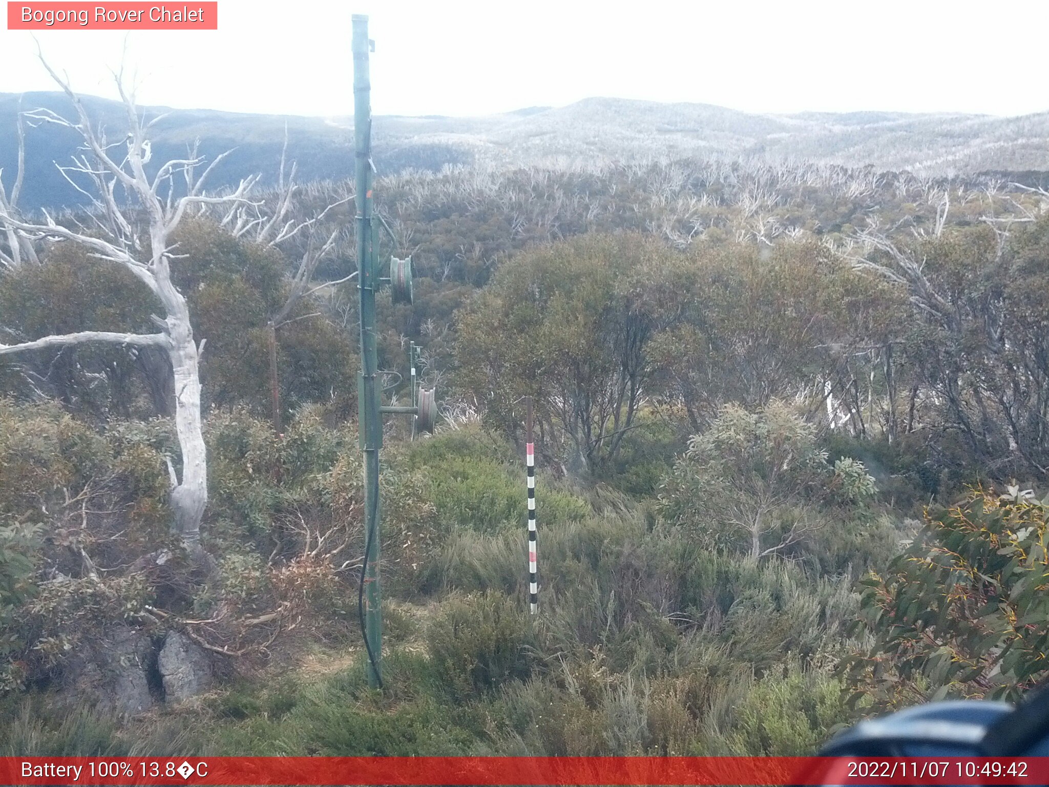 Bogong Web Cam 10:49am Monday 7th of November 2022