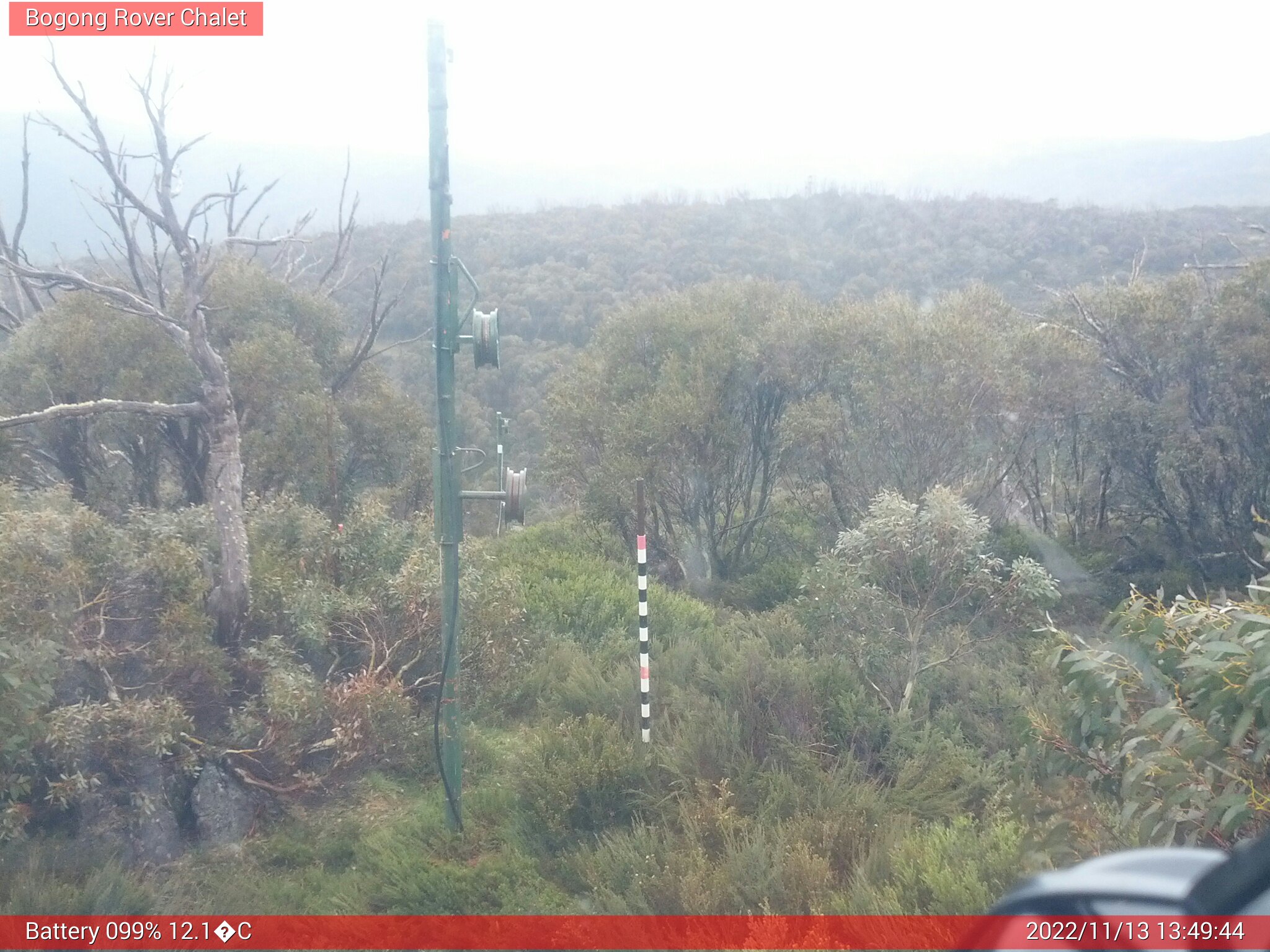 Bogong Web Cam 1:49pm Sunday 13th of November 2022