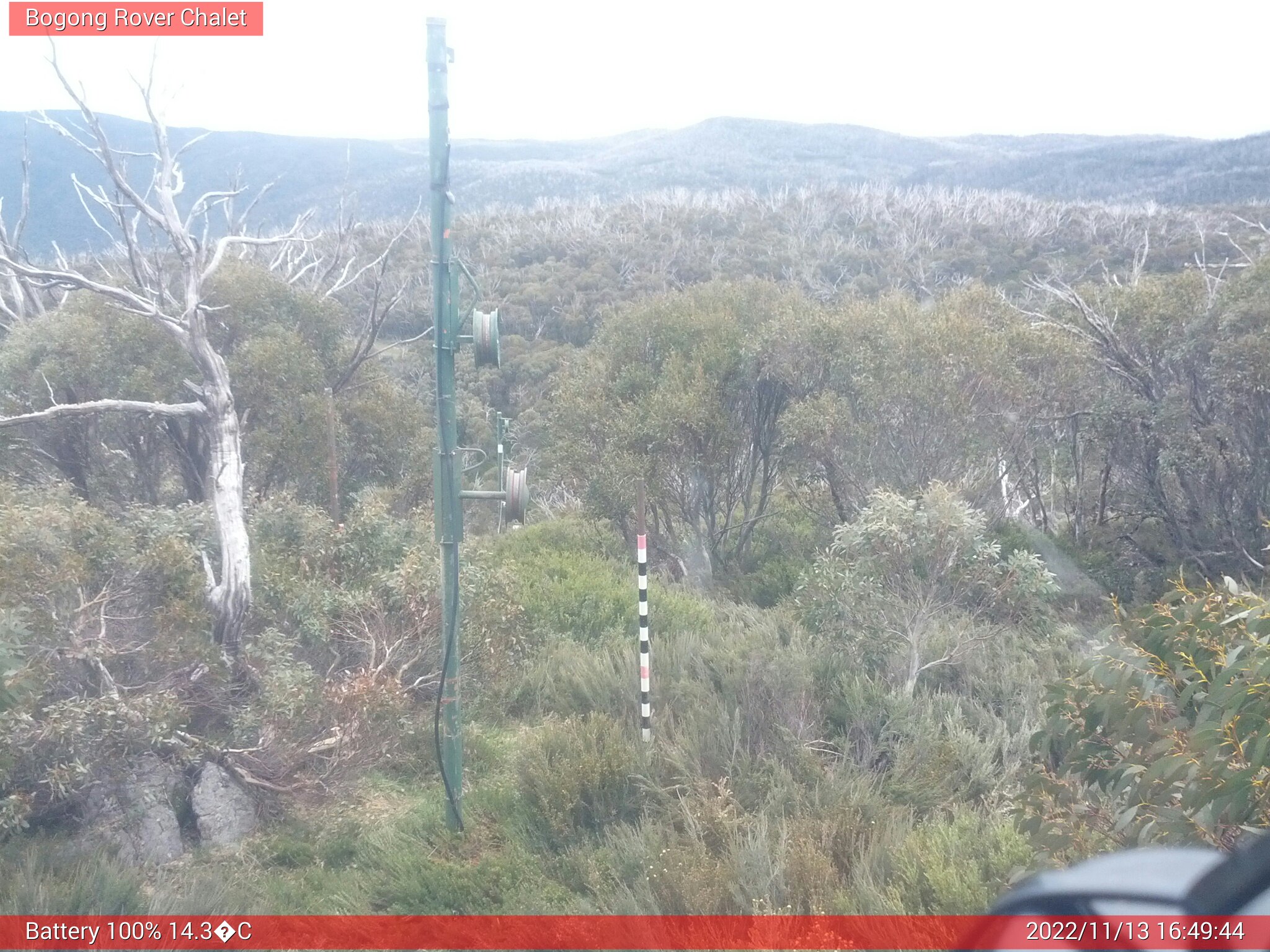 Bogong Web Cam 4:49pm Sunday 13th of November 2022