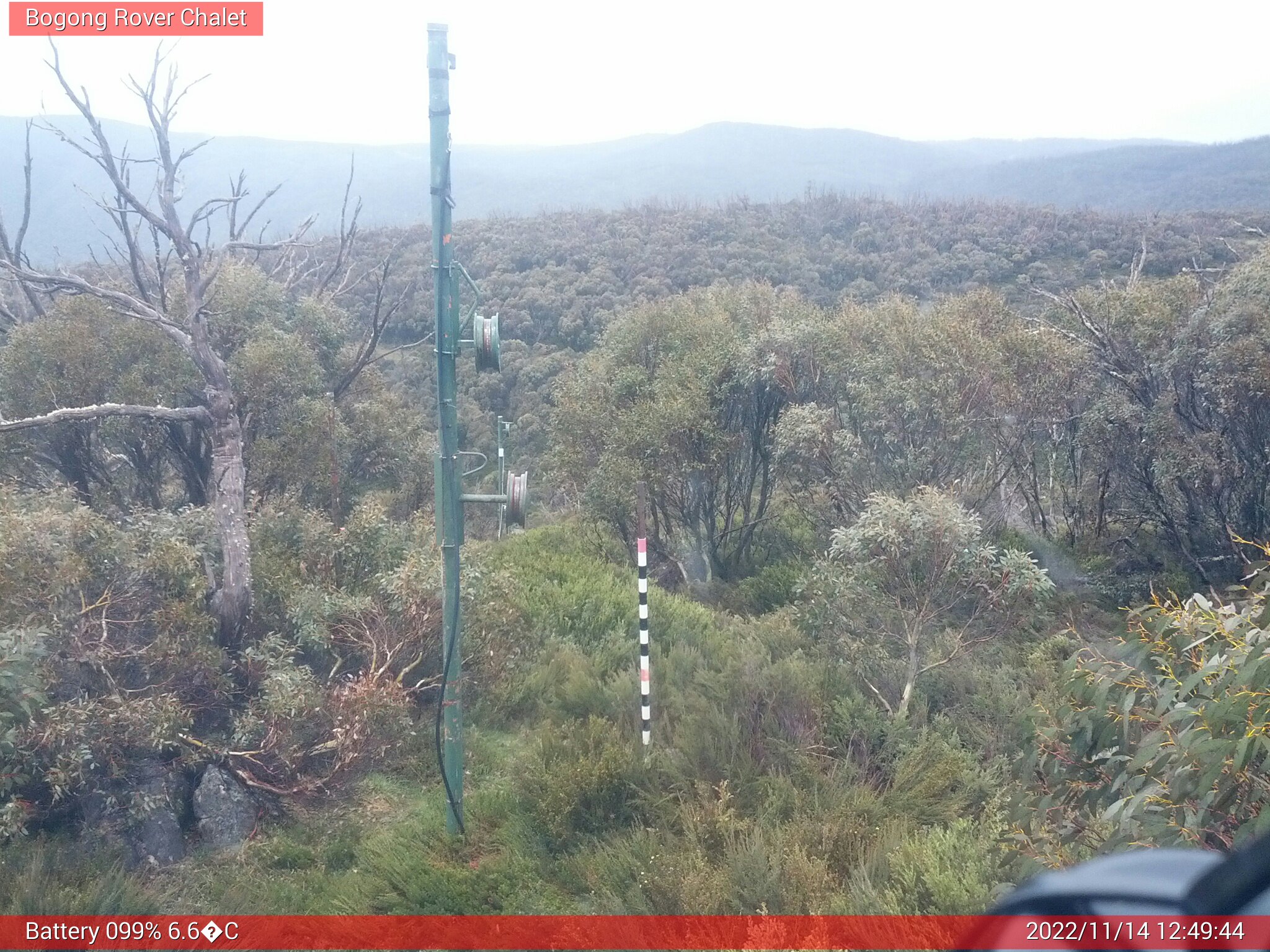 Bogong Web Cam 12:49pm Monday 14th of November 2022