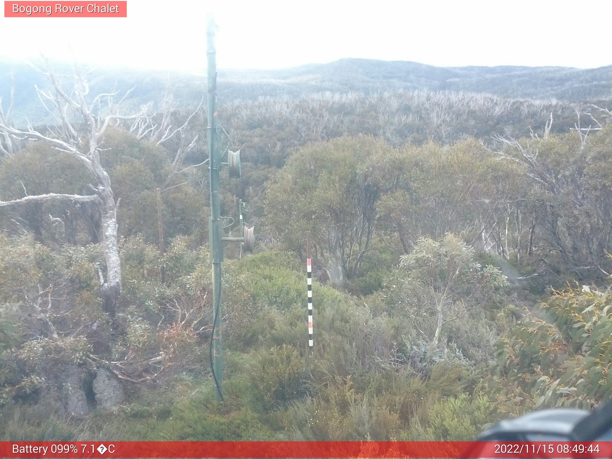 Bogong Web Cam 8:49am Tuesday 15th of November 2022