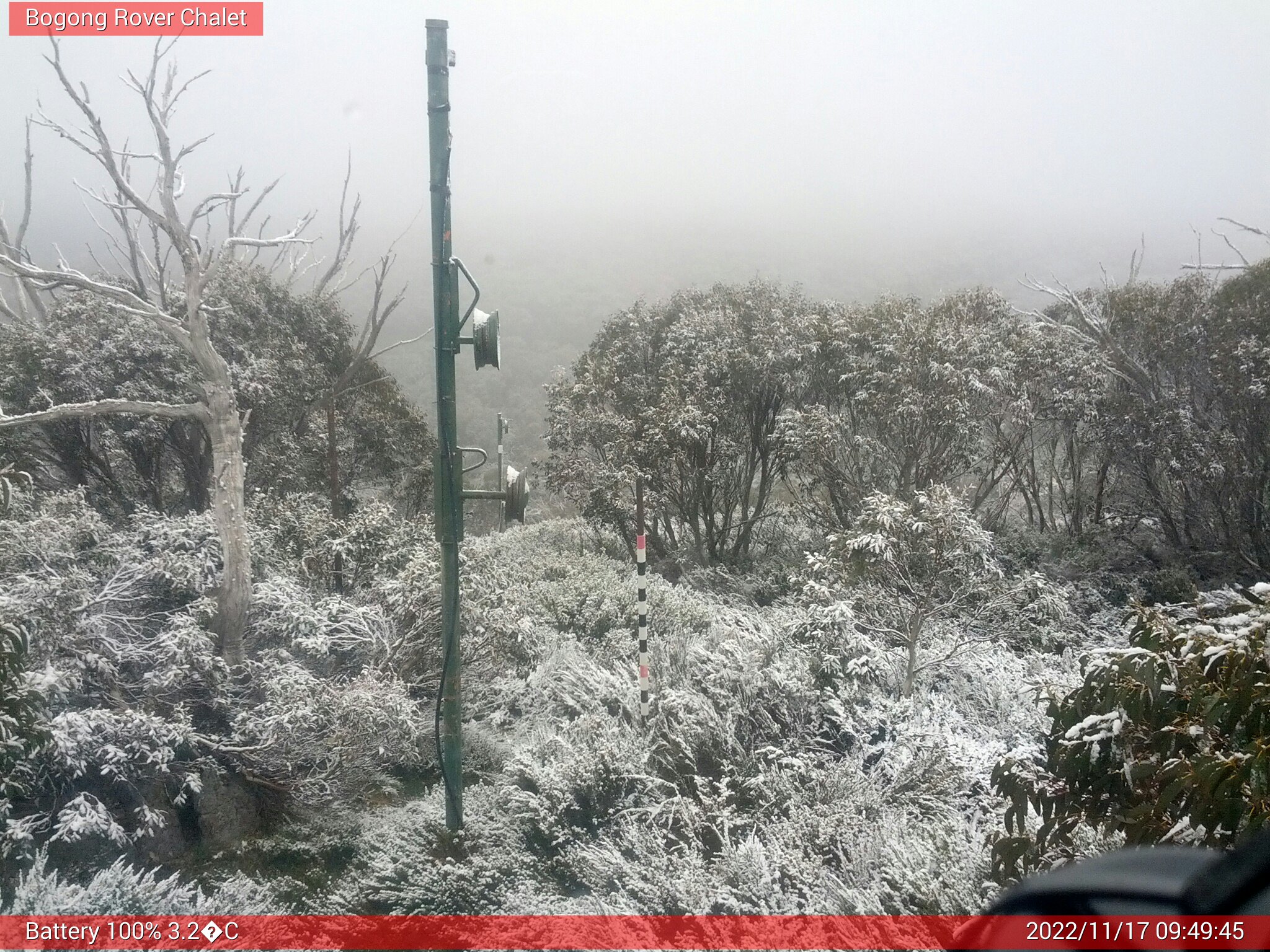 Bogong Web Cam 9:49am Thursday 17th of November 2022