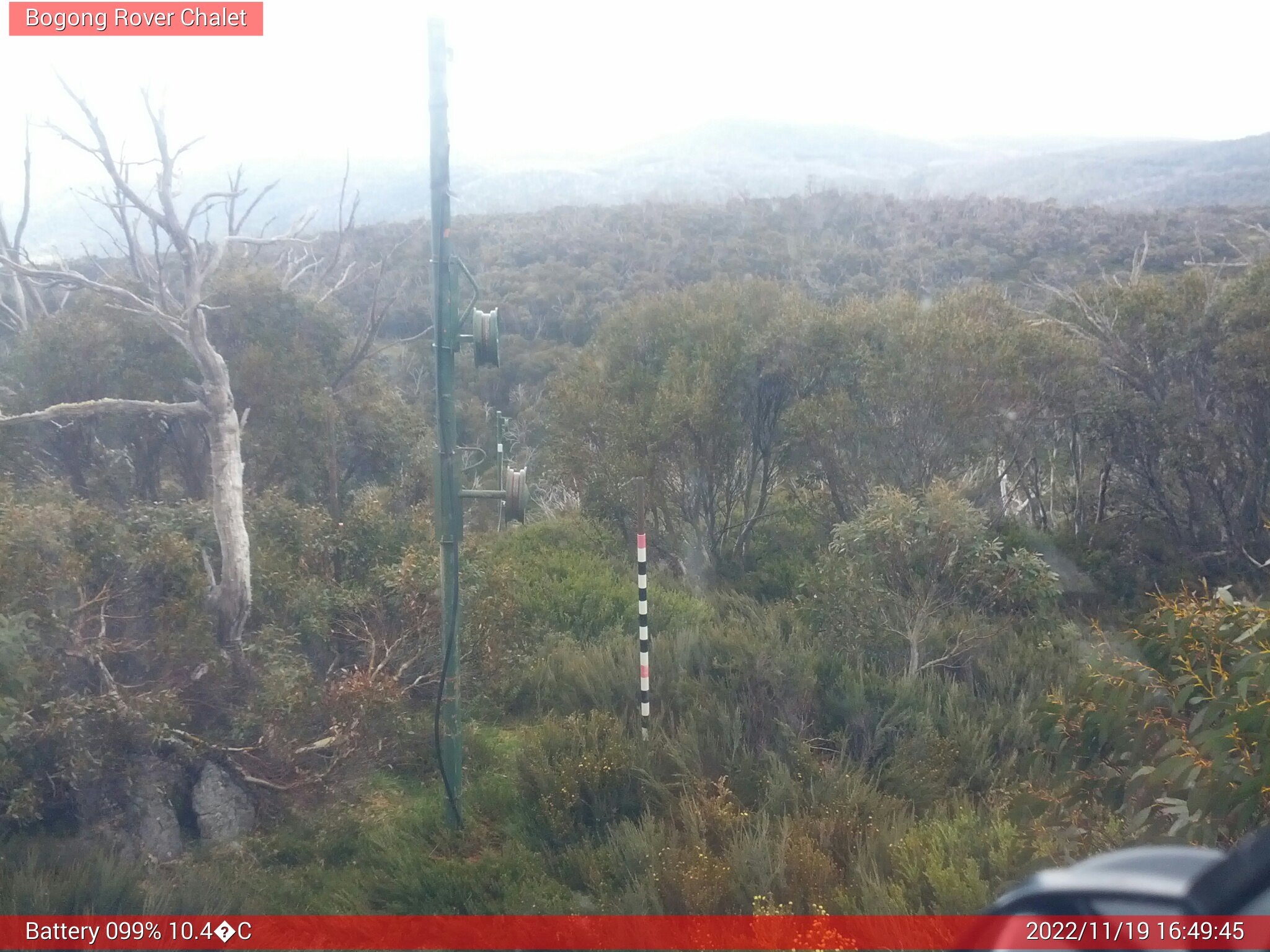 Bogong Web Cam 4:49pm Saturday 19th of November 2022