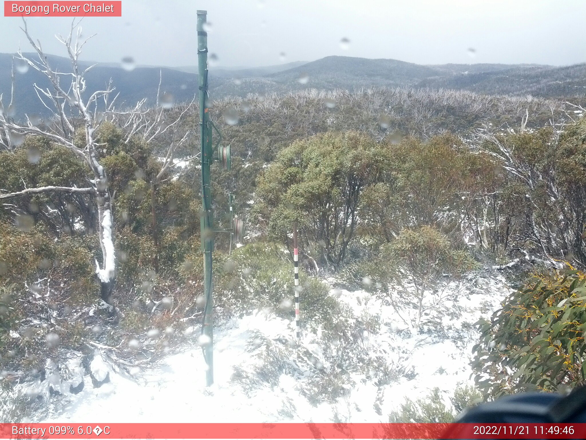 Bogong Web Cam 11:49am Monday 21st of November 2022