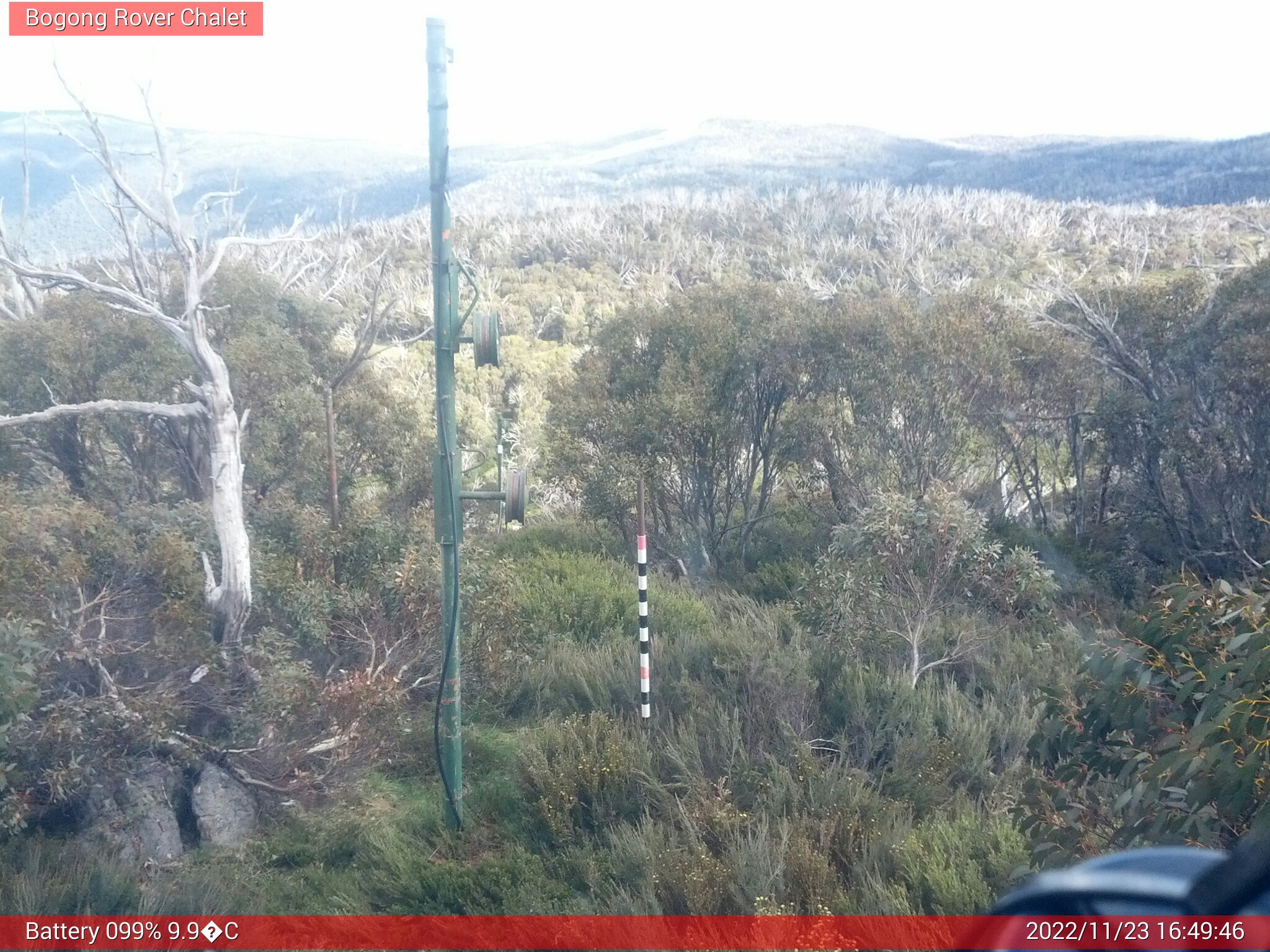 Bogong Web Cam 4:49pm Wednesday 23rd of November 2022