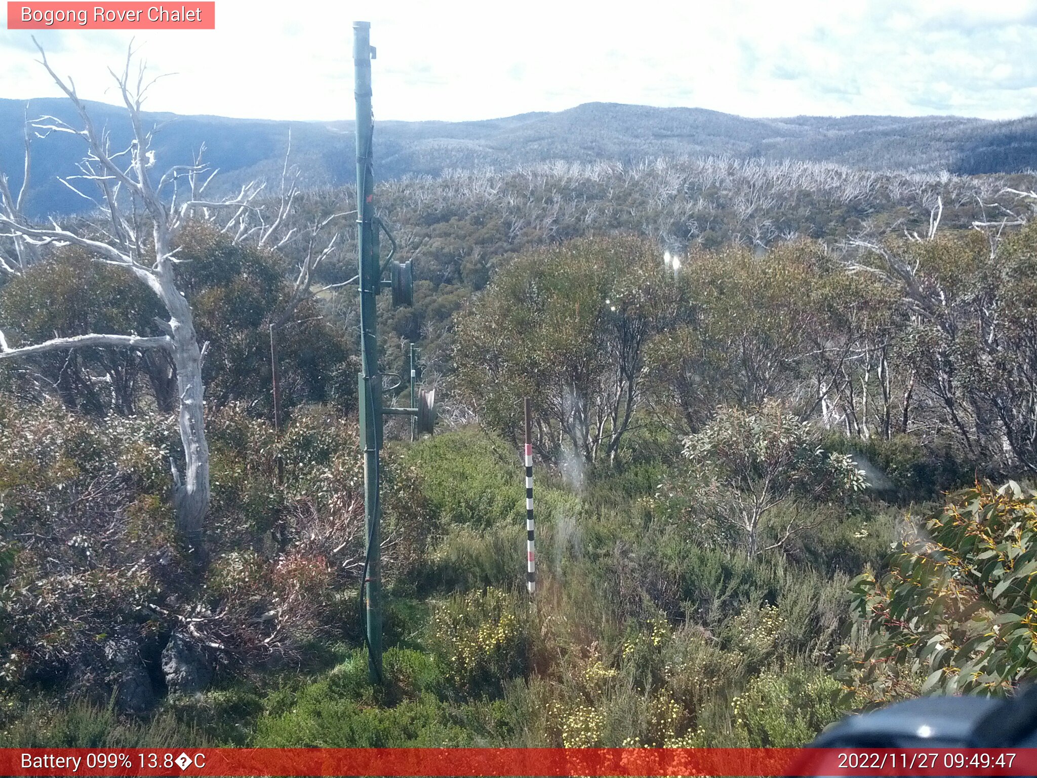 Bogong Web Cam 9:49am Sunday 27th of November 2022