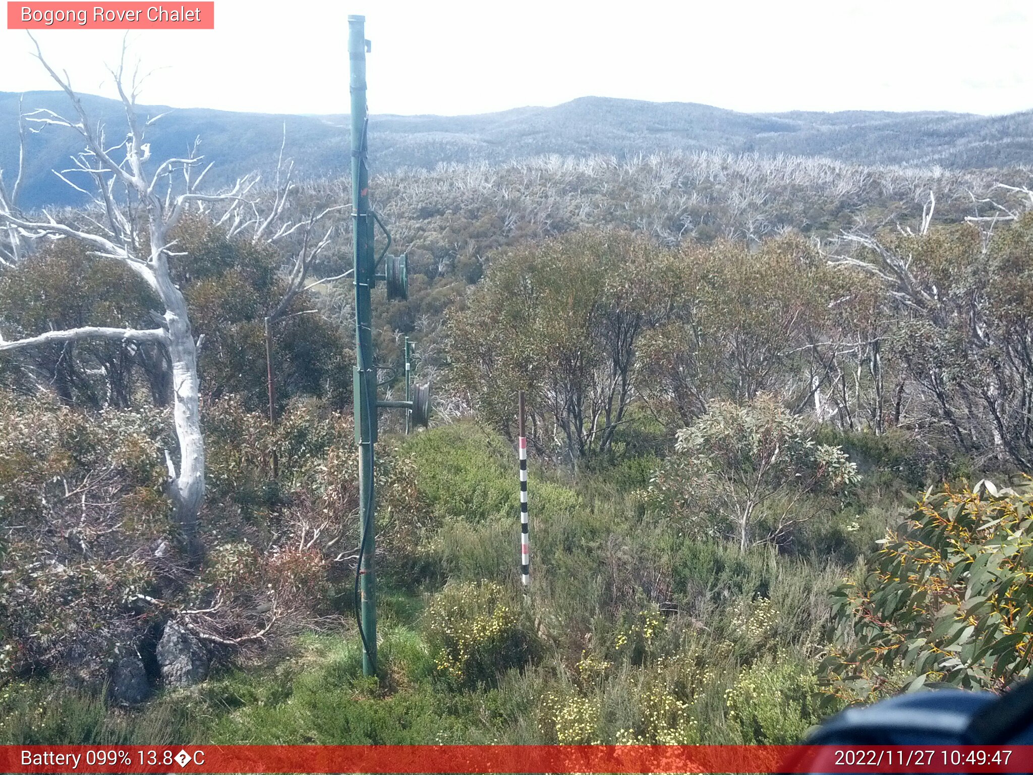 Bogong Web Cam 10:49am Sunday 27th of November 2022