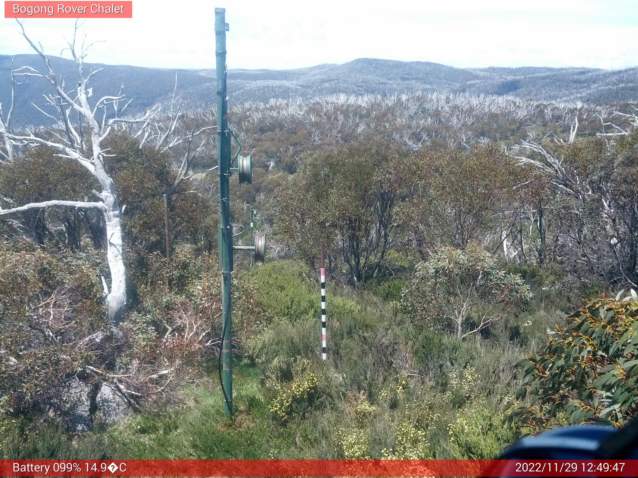 Bogong Web Cam 12:49pm Tuesday 29th of November 2022