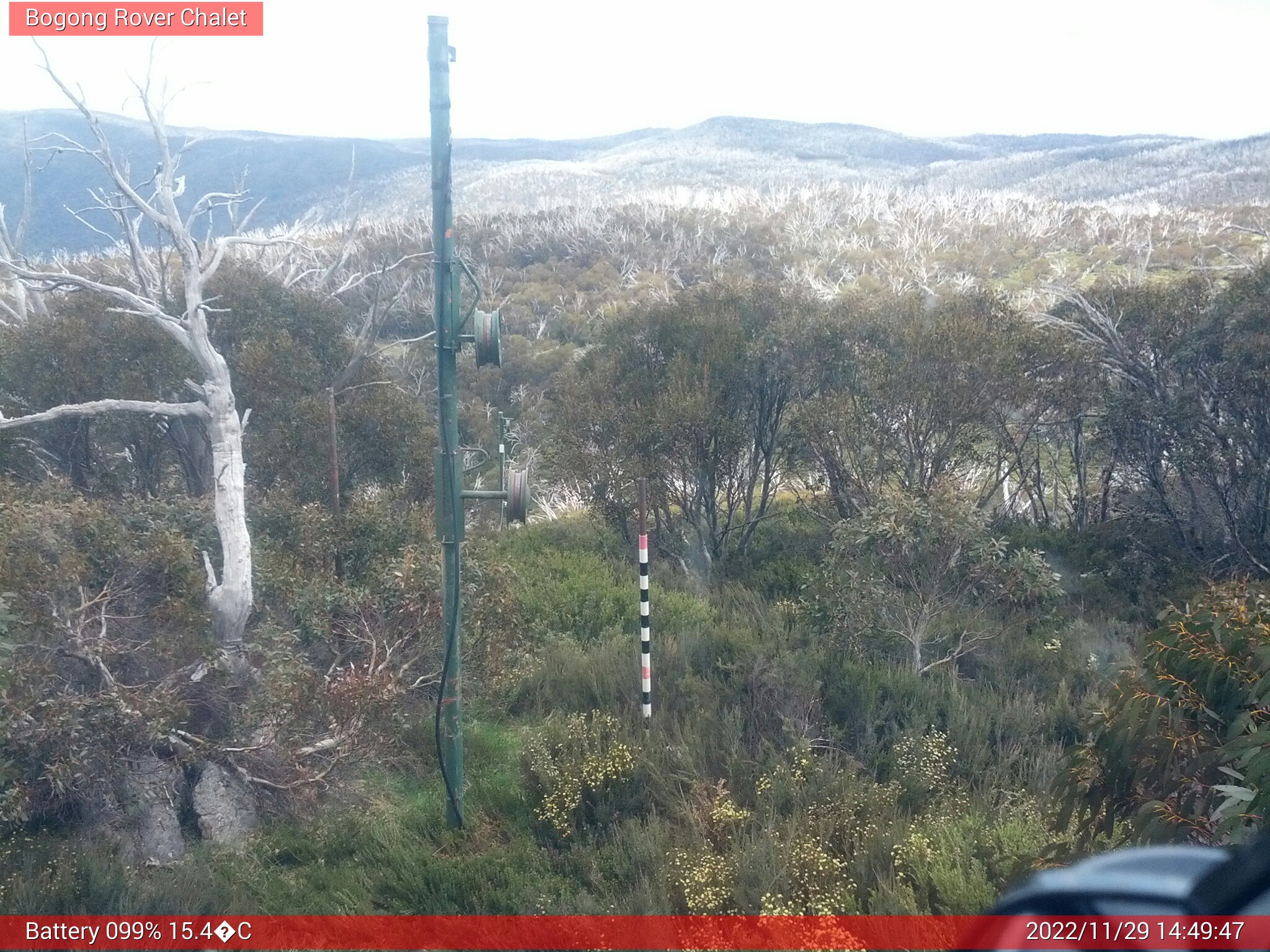 Bogong Web Cam 2:49pm Tuesday 29th of November 2022