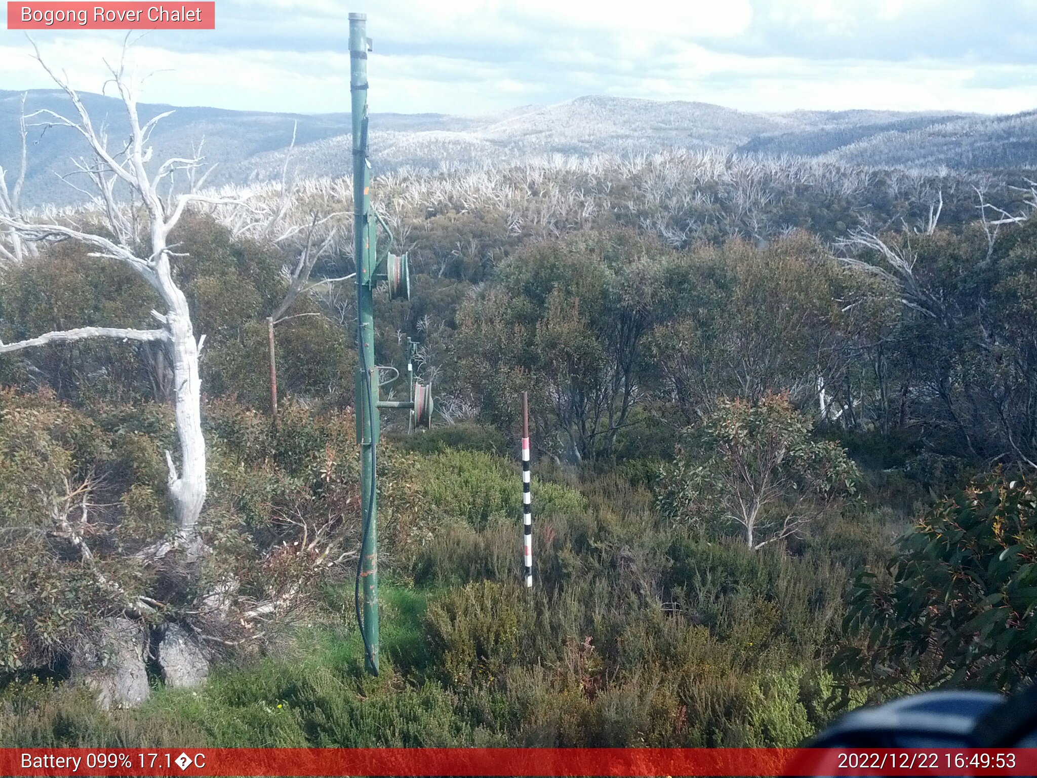 Bogong Web Cam 4:49pm Thursday 22nd of December 2022