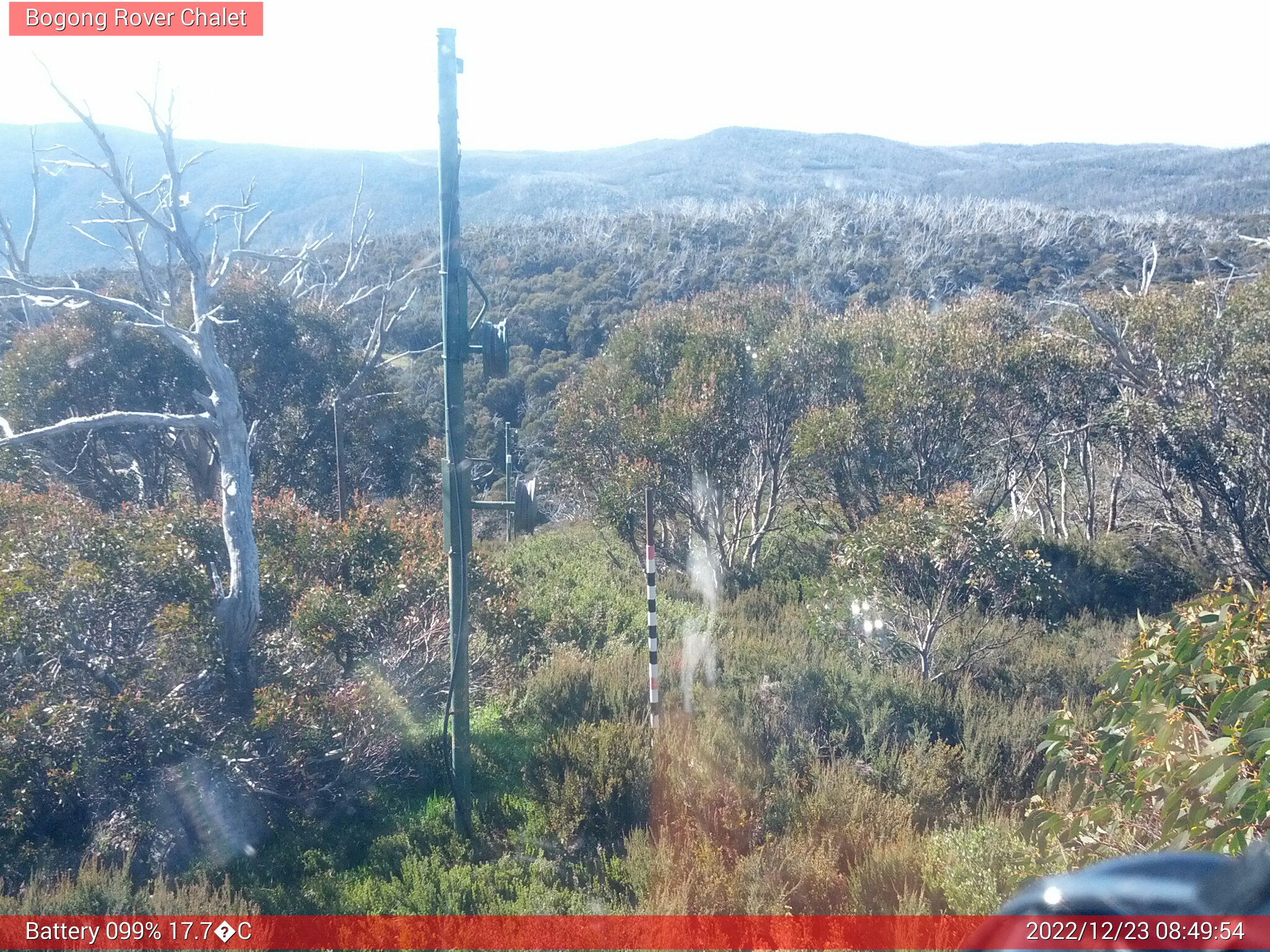 Bogong Web Cam 8:49am Friday 23rd of December 2022