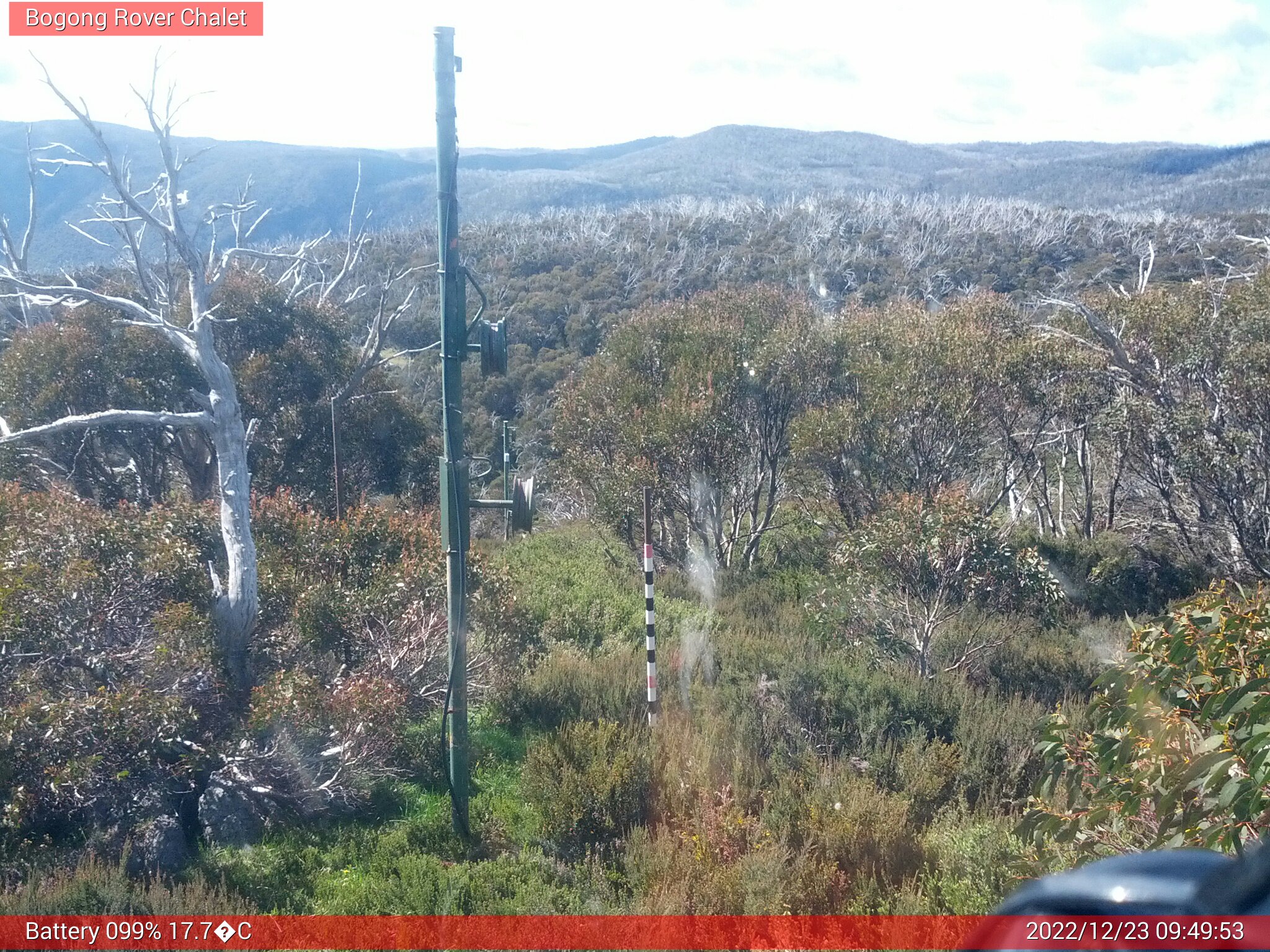 Bogong Web Cam 9:49am Friday 23rd of December 2022