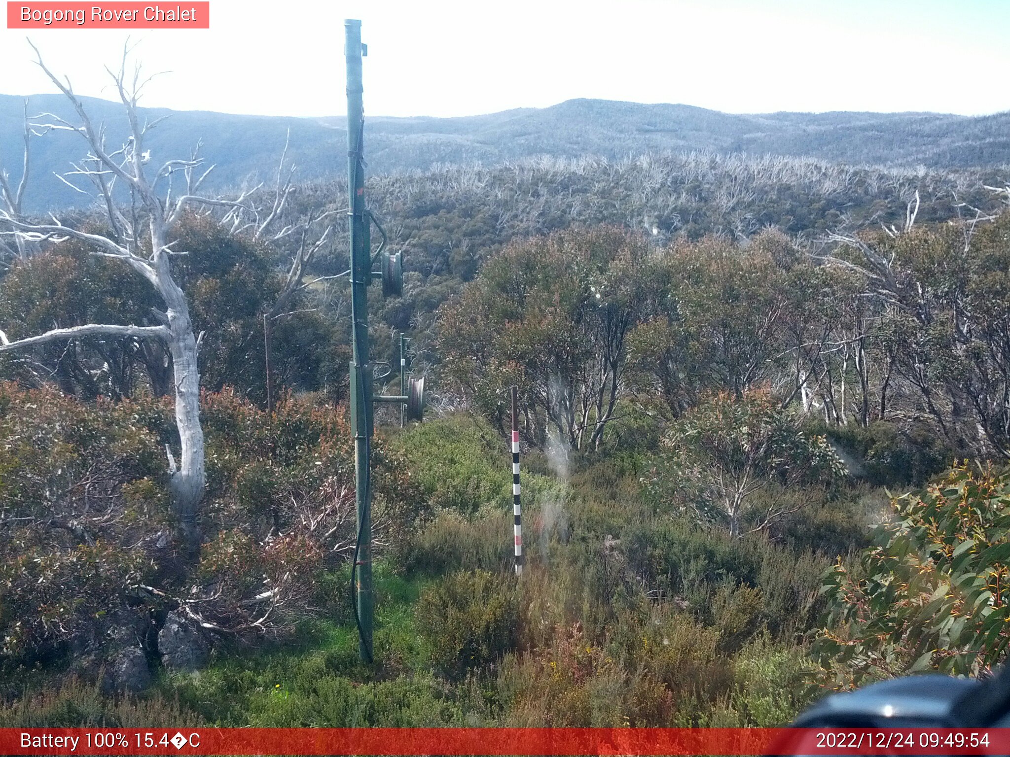 Bogong Web Cam 9:49am Saturday 24th of December 2022