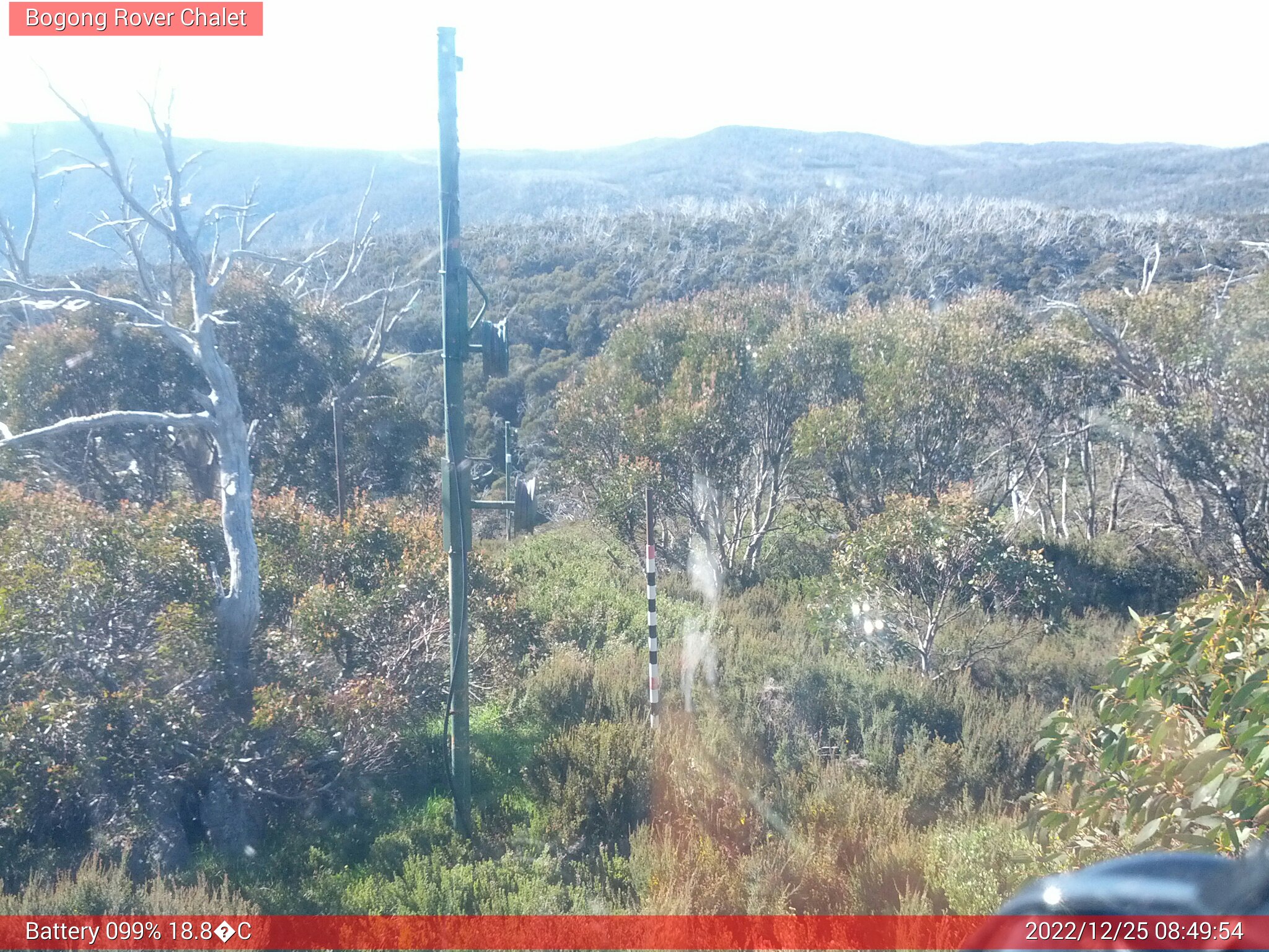 Bogong Web Cam 8:49am Sunday 25th of December 2022