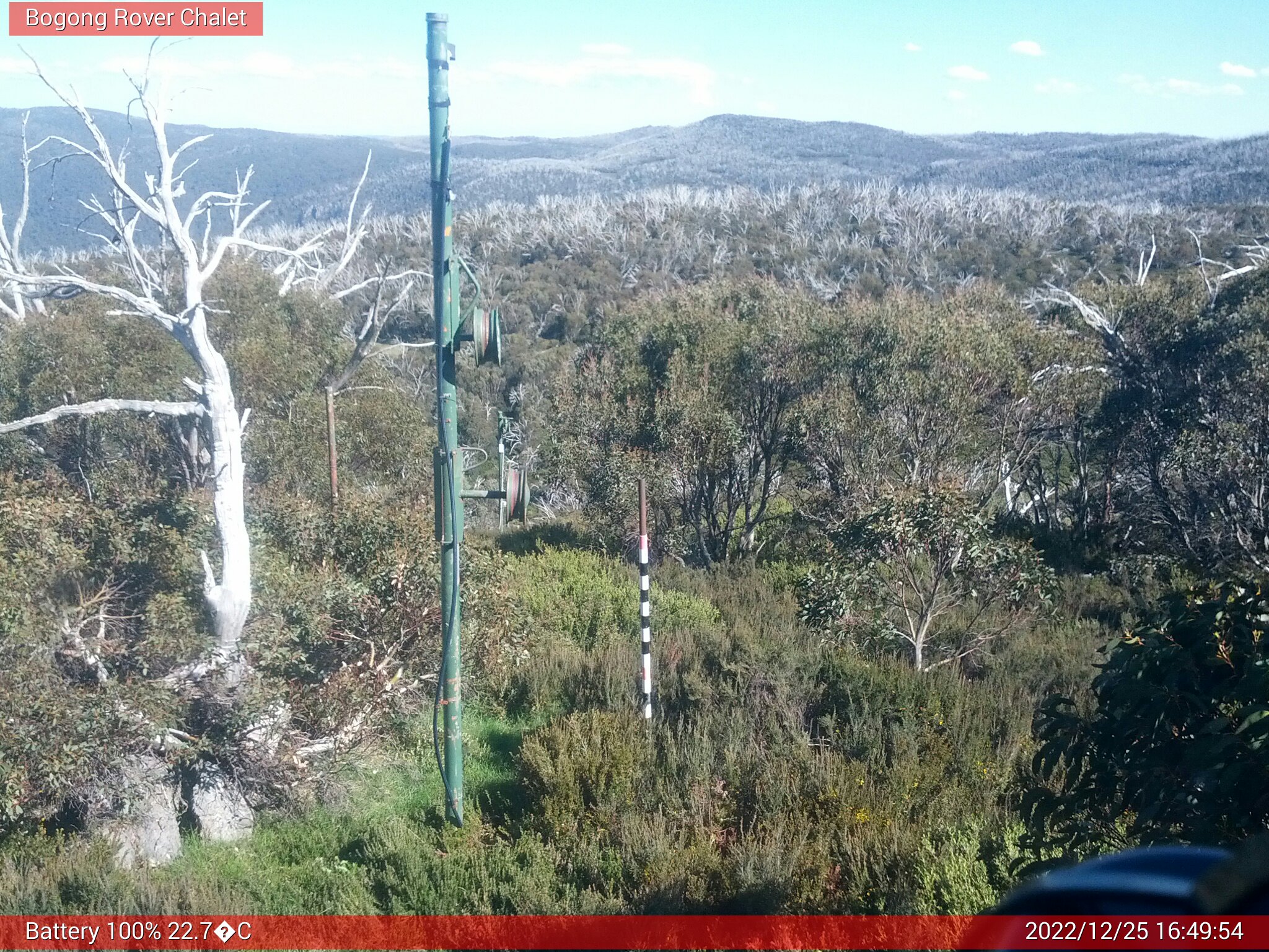 Bogong Web Cam 4:49pm Sunday 25th of December 2022