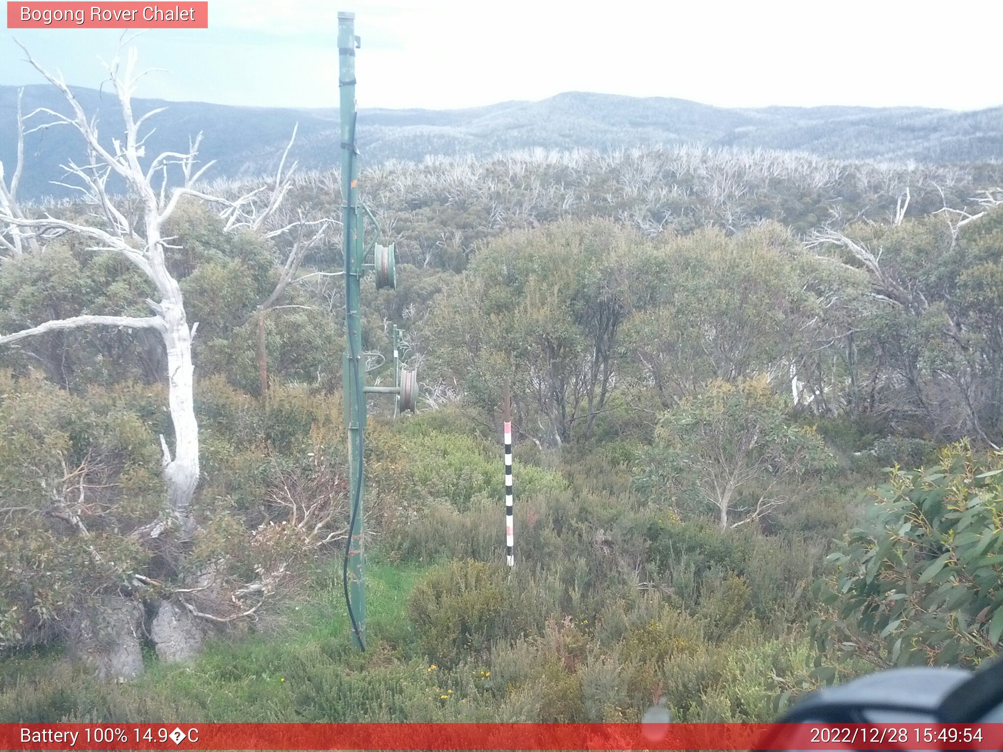 Bogong Web Cam 3:49pm Wednesday 28th of December 2022