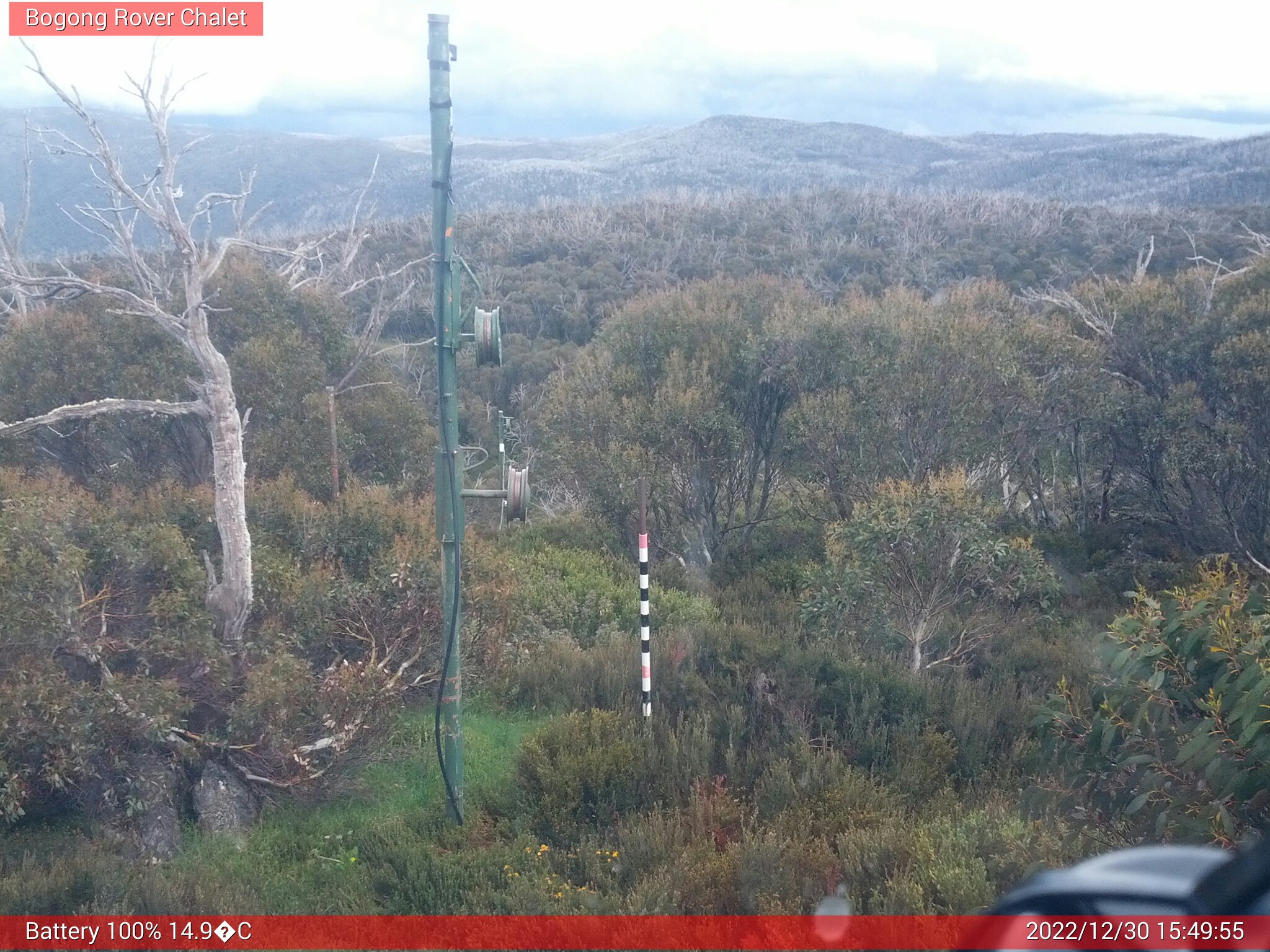 Bogong Web Cam 3:49pm Friday 30th of December 2022