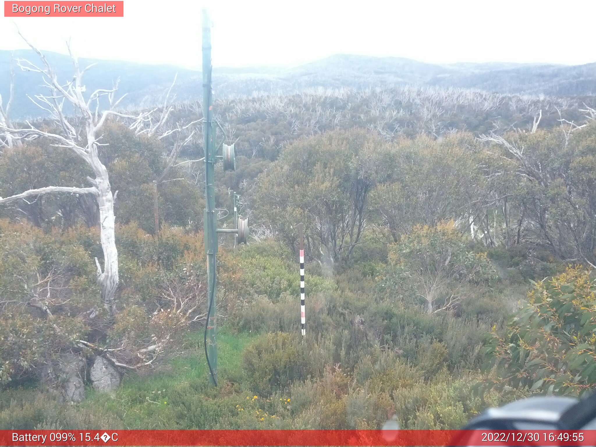 Bogong Web Cam 4:49pm Friday 30th of December 2022