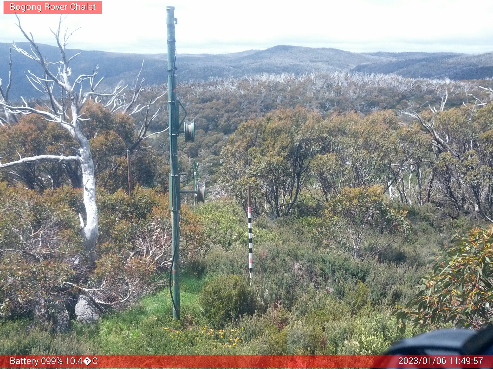 Bogong Web Cam 11:49am Friday 6th of January 2023