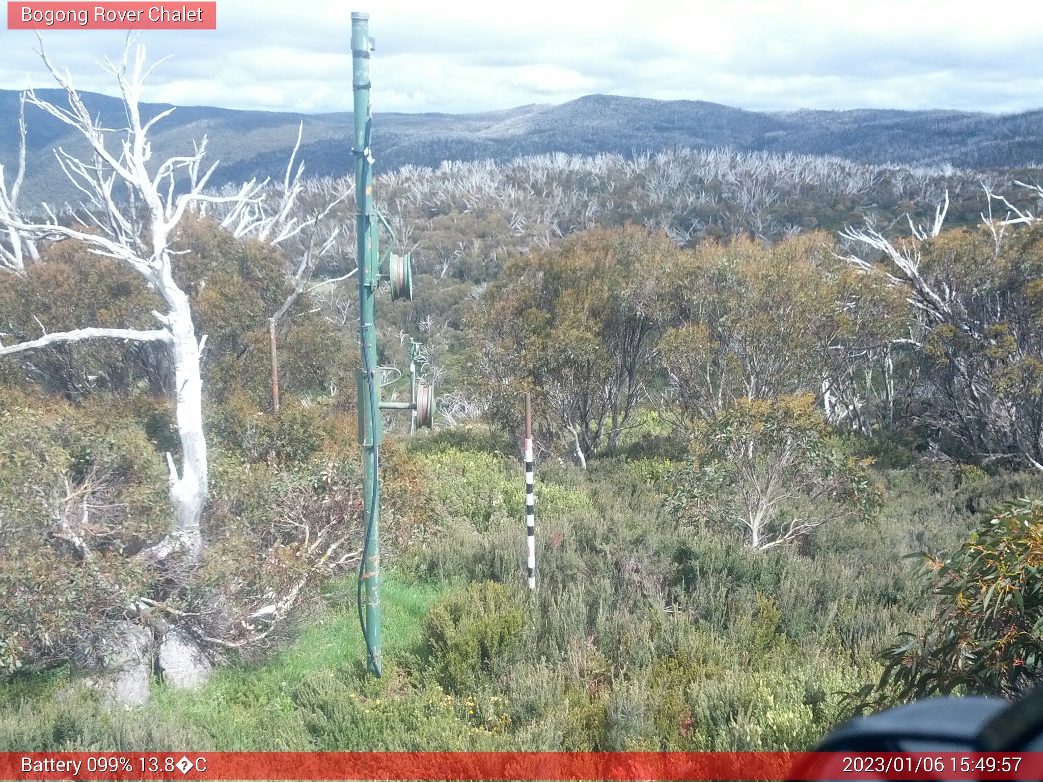 Bogong Web Cam 3:49pm Friday 6th of January 2023