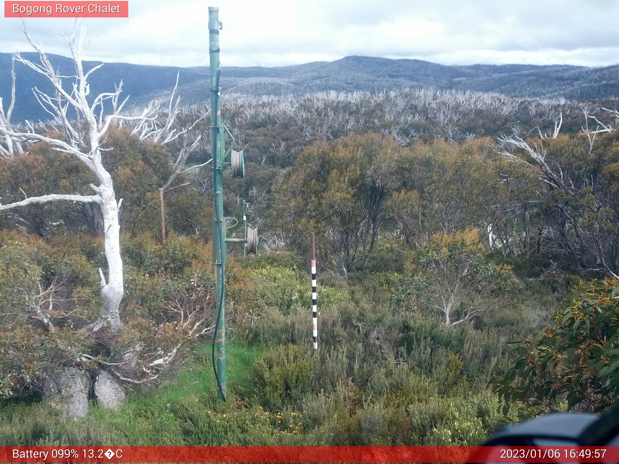 Bogong Web Cam 4:49pm Friday 6th of January 2023