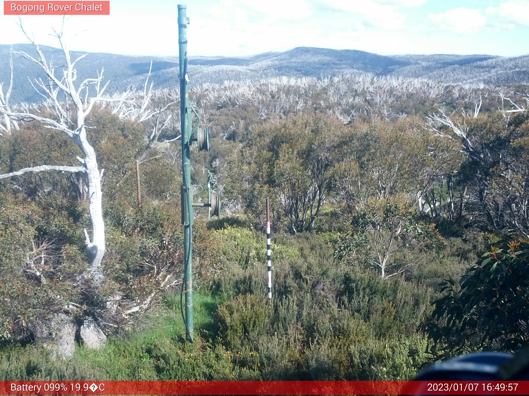 Bogong Web Cam 4:49pm Saturday 7th of January 2023