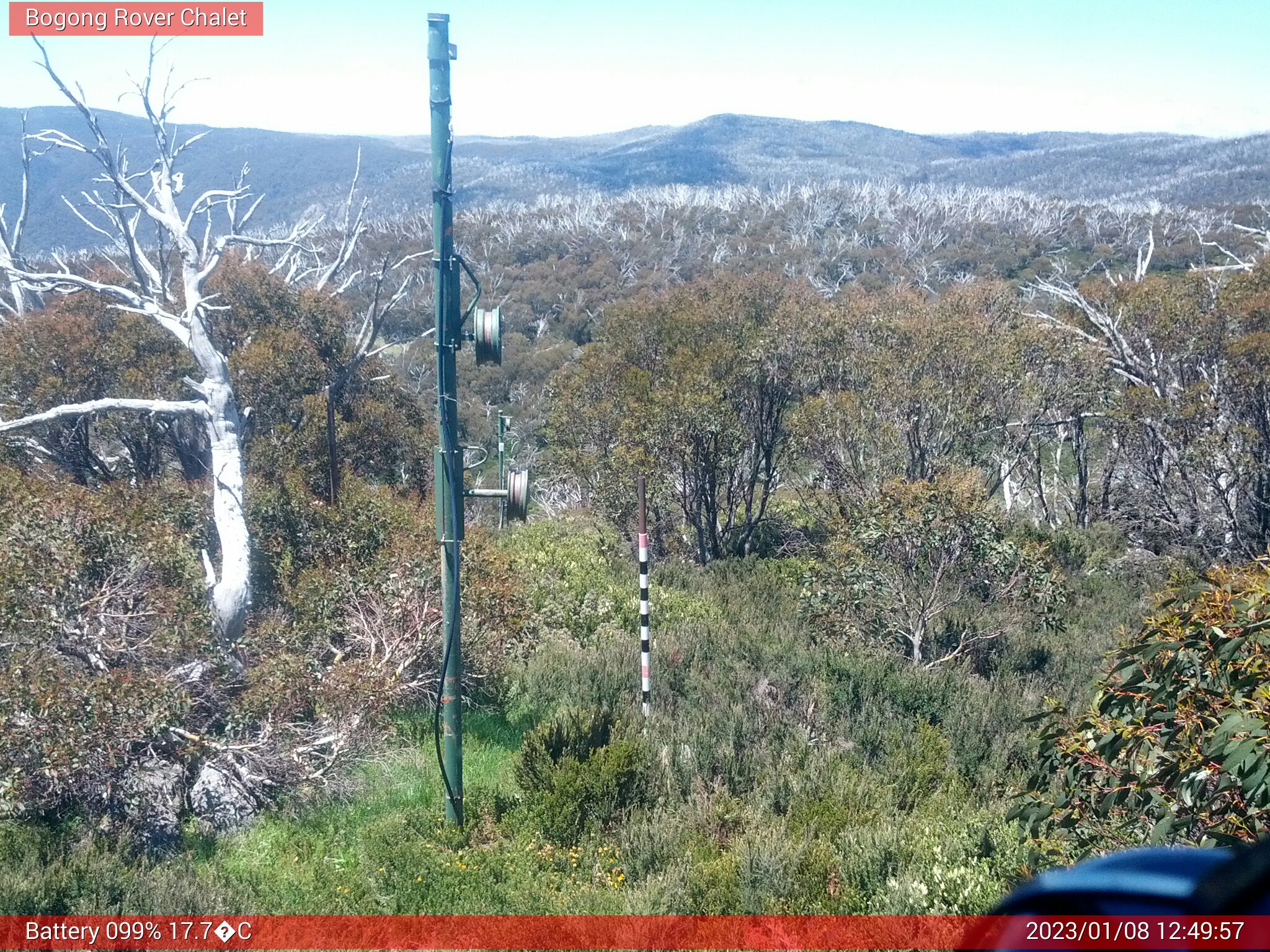 Bogong Web Cam 12:49pm Sunday 8th of January 2023