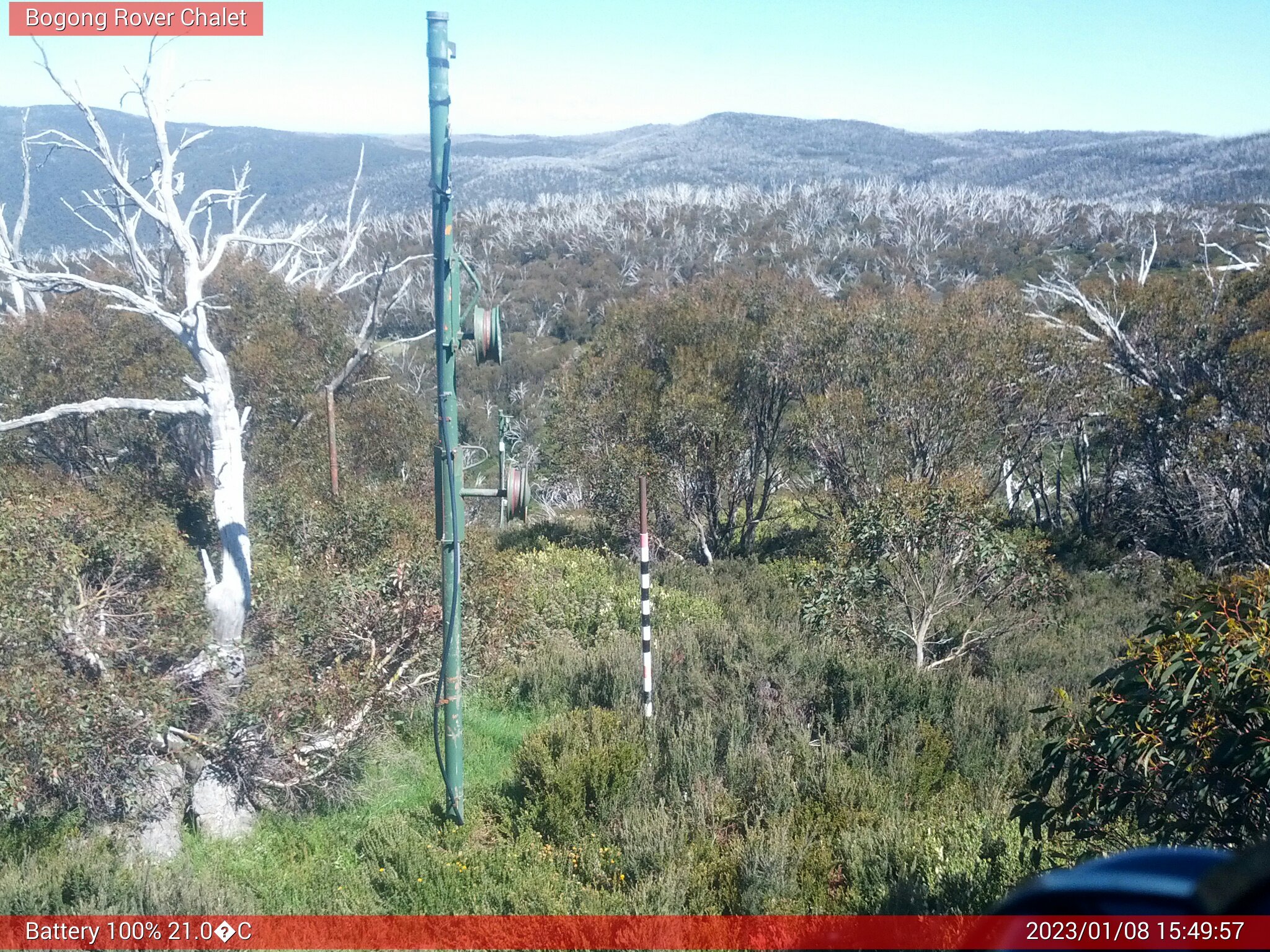 Bogong Web Cam 3:49pm Sunday 8th of January 2023