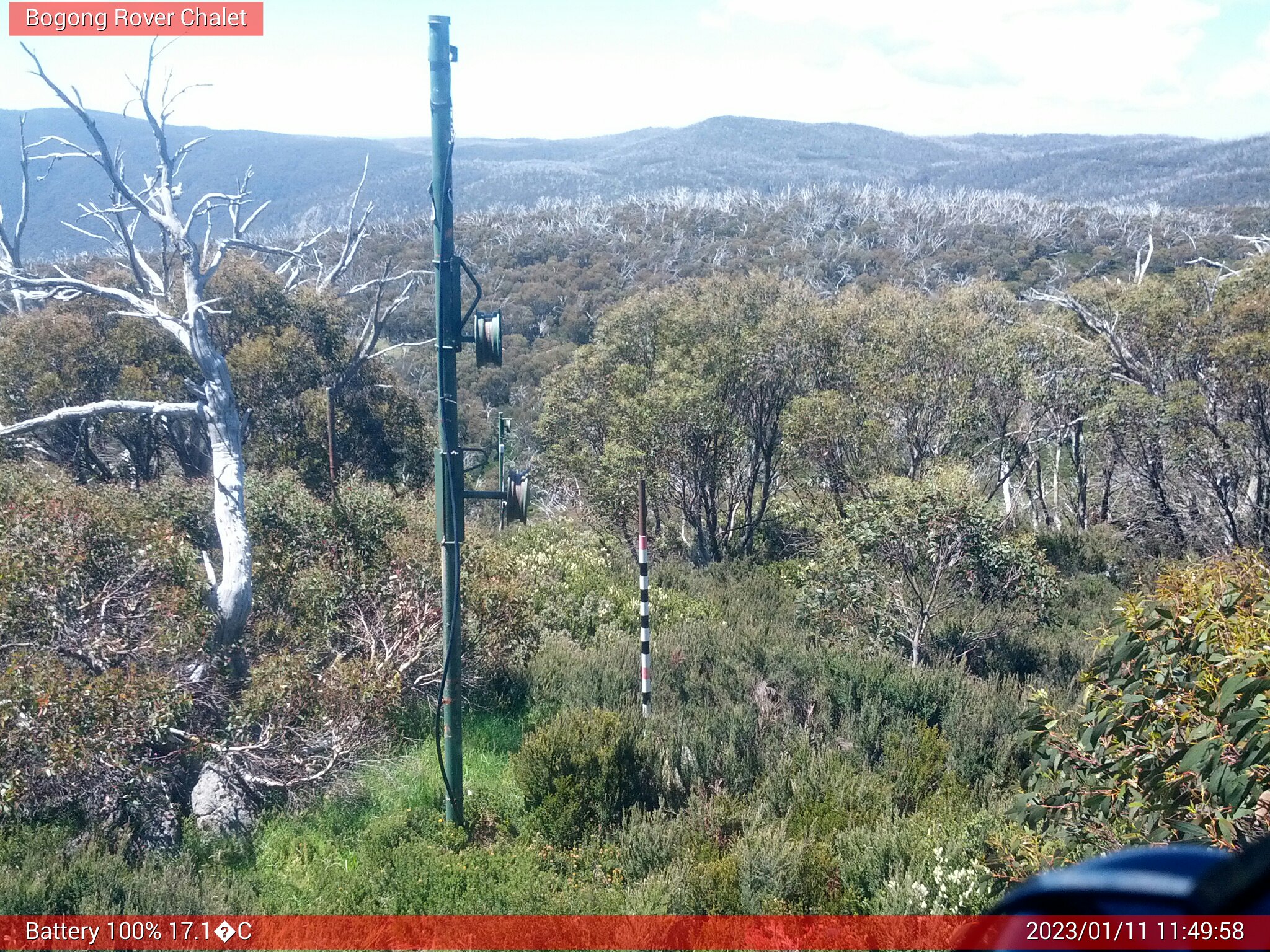 Bogong Web Cam 11:49am Wednesday 11th of January 2023